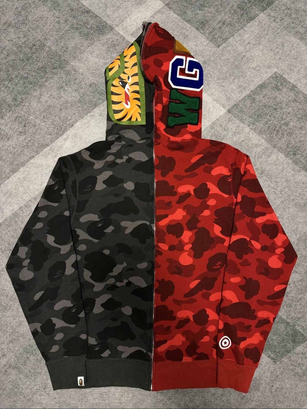 Bape Multi Camo Shark Hoodie, Size XL Size US XL / EU 56 / 4 - 2 Thumbnail