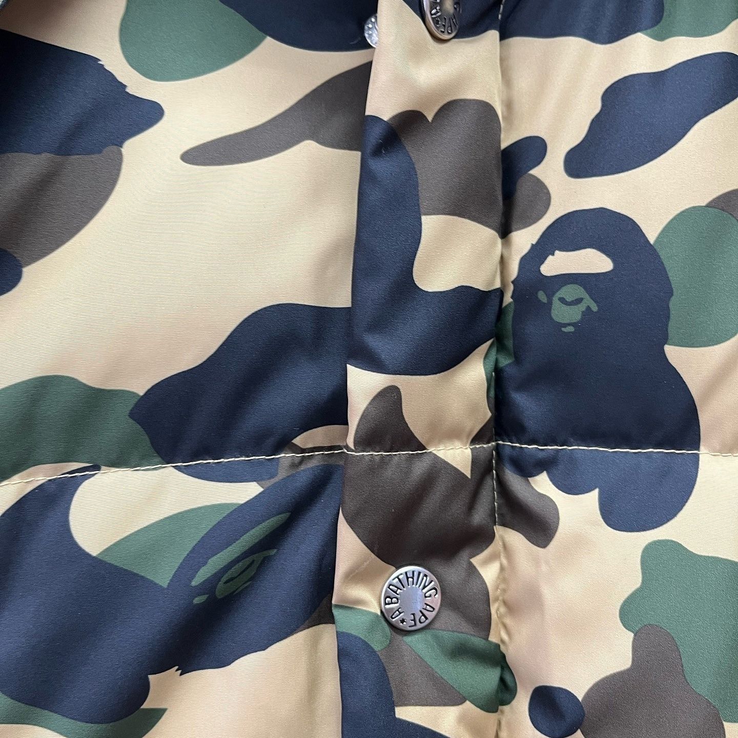 Bape Camo Down Puffer Jacket in Multi Size US M / EU 48-50 / 2 - 8 Thumbnail
