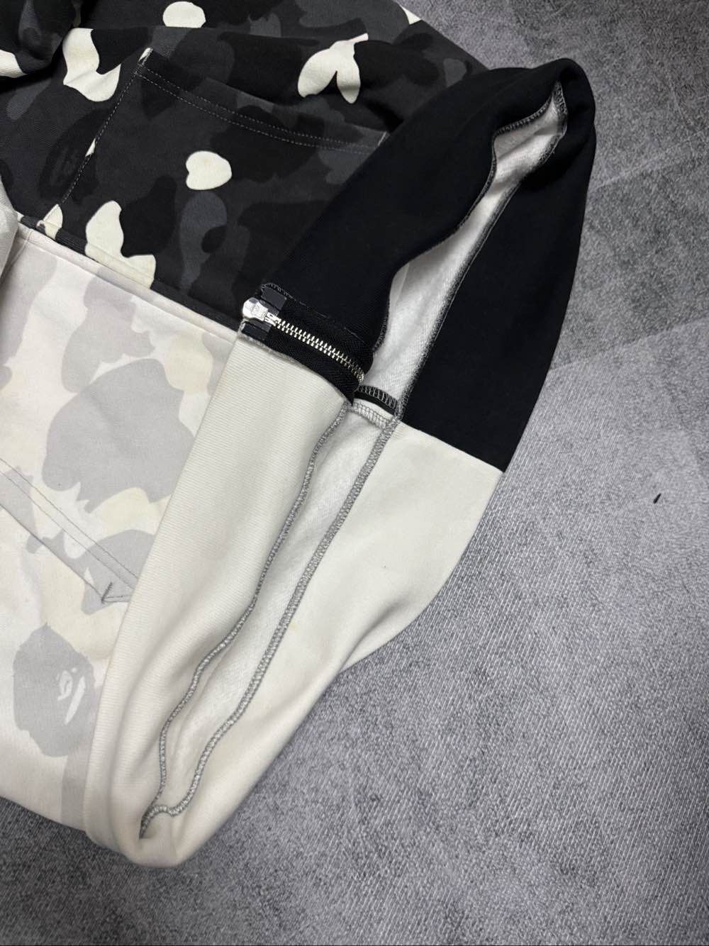 Bape Multi Camo Shark Hoodie in Size XL Size US XL / EU 56 / 4 - 11 Thumbnail
