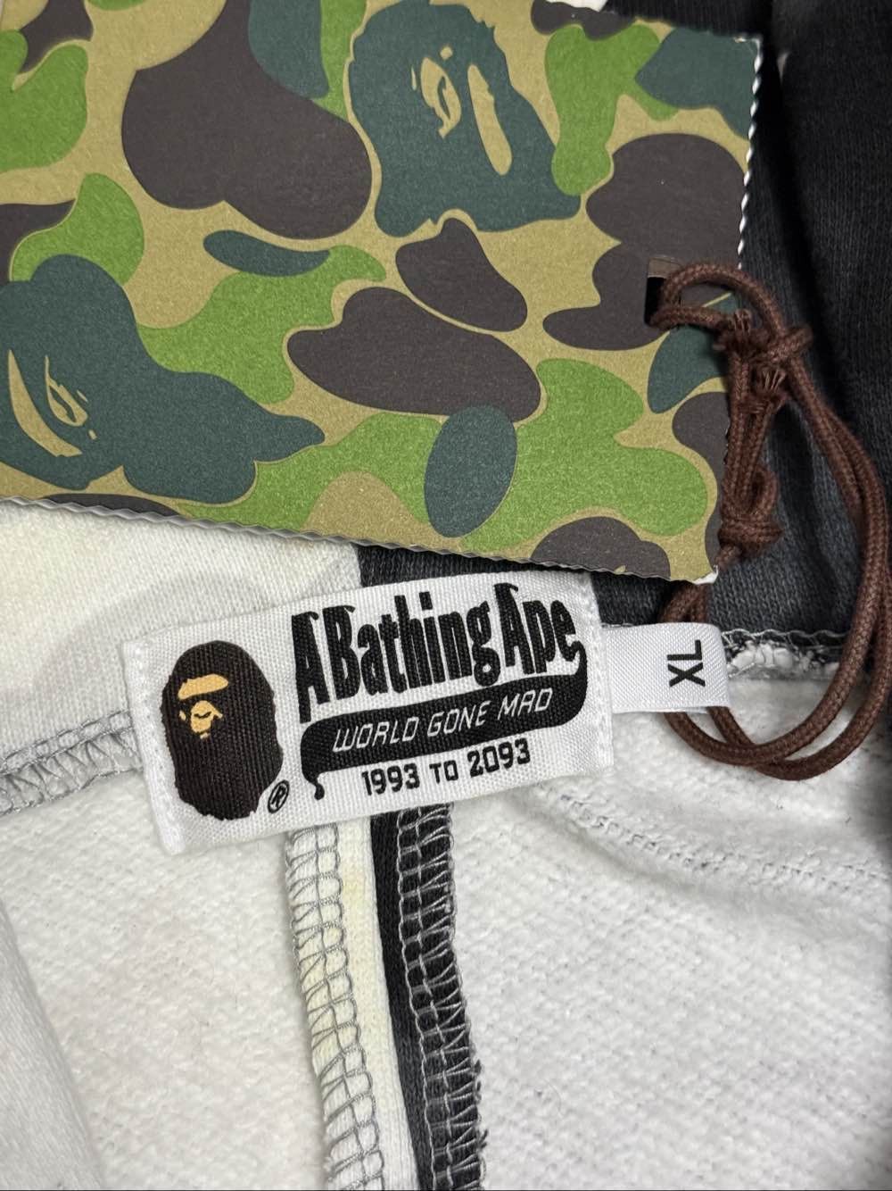 Bape Multi Camo Shark Hoodie in Size XL Size US XL / EU 56 / 4 - 3 Thumbnail