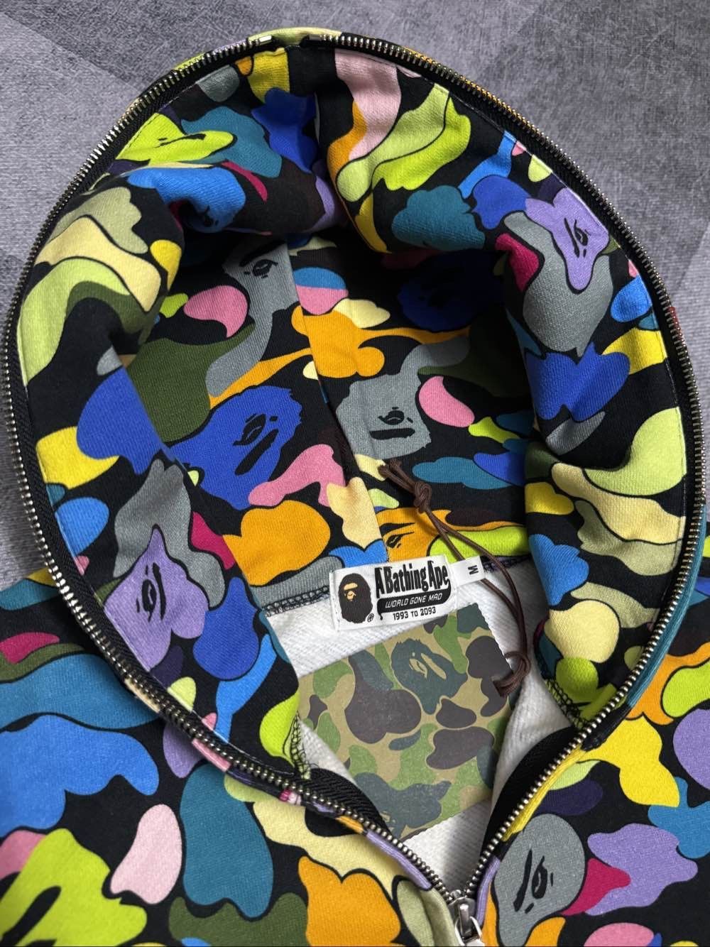 Bape Camo Shark Hoodie Size US M / EU 48-50 / 2 - 5 Thumbnail