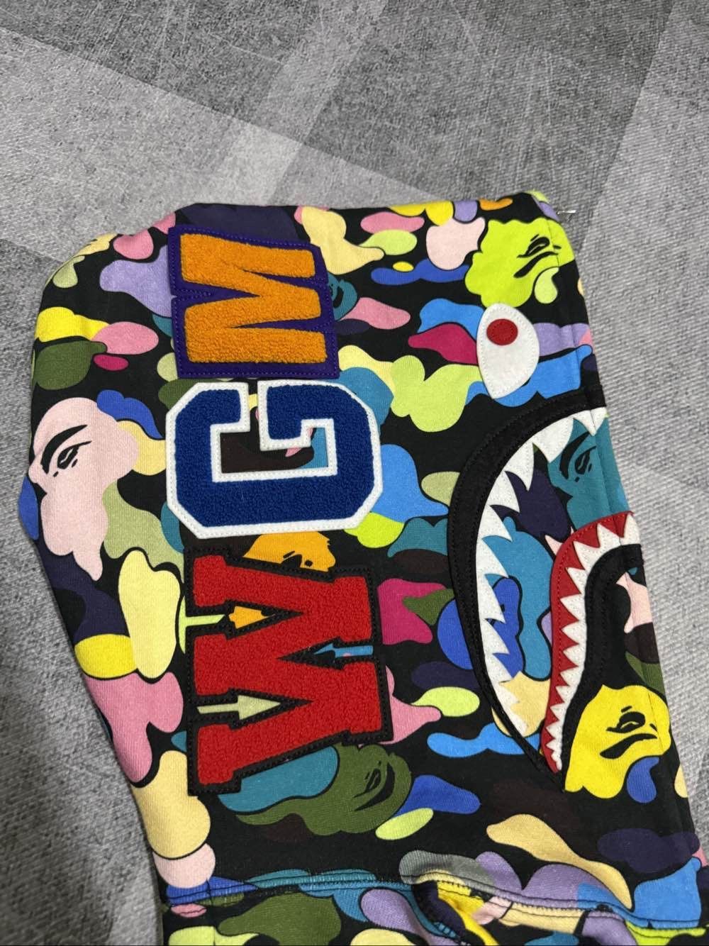 Bape Camo Shark Hoodie Size US M / EU 48-50 / 2 - 11 Thumbnail