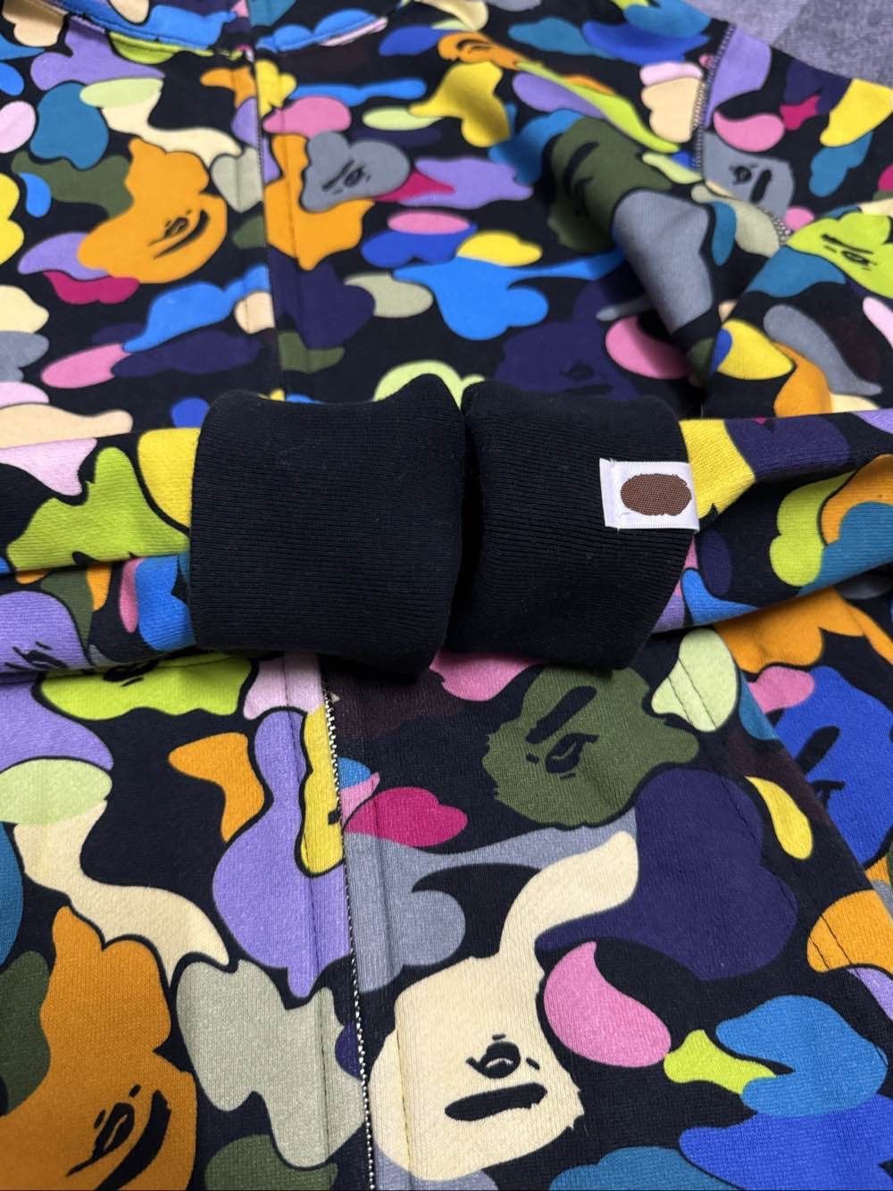 Bape Camo Shark Hoodie Size US M / EU 48-50 / 2 - 9 Thumbnail