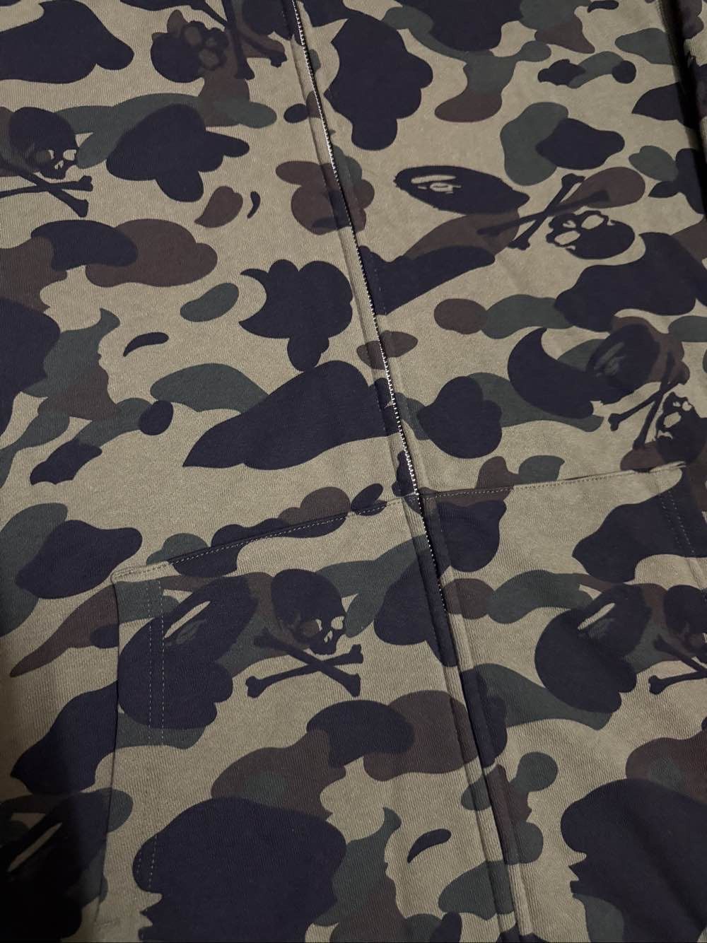 Bape Camo Skull Hoodie in Green Size US XL / EU 56 / 4 - 8 Thumbnail