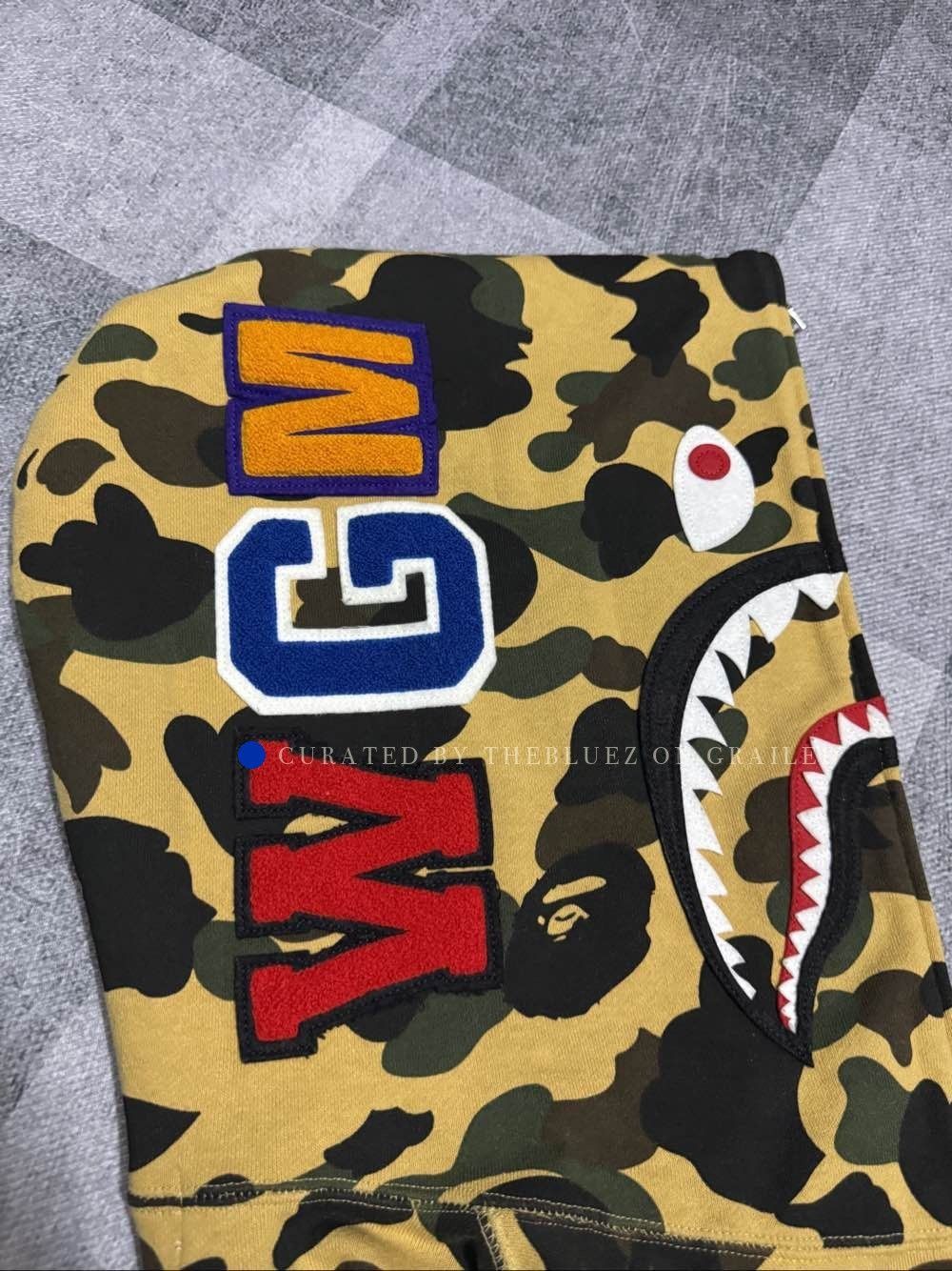 Bape Camo Shark Full Zip Hoodie in Multi Size US XL / EU 56 / 4 - 9 Thumbnail