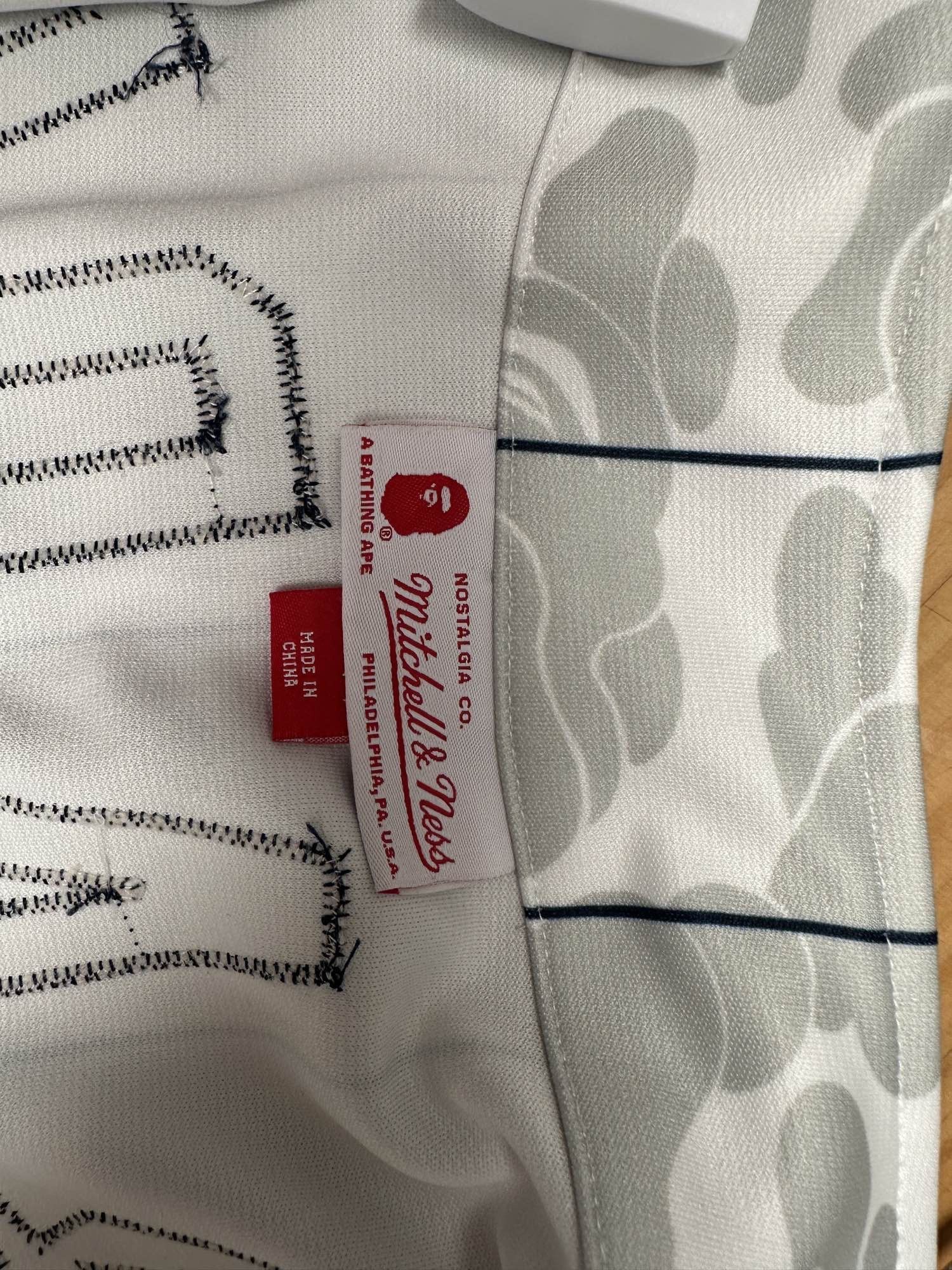 Bape Camo Print Jersey in White, Size L Size US L / EU 52-54 / 3 - 3 Thumbnail