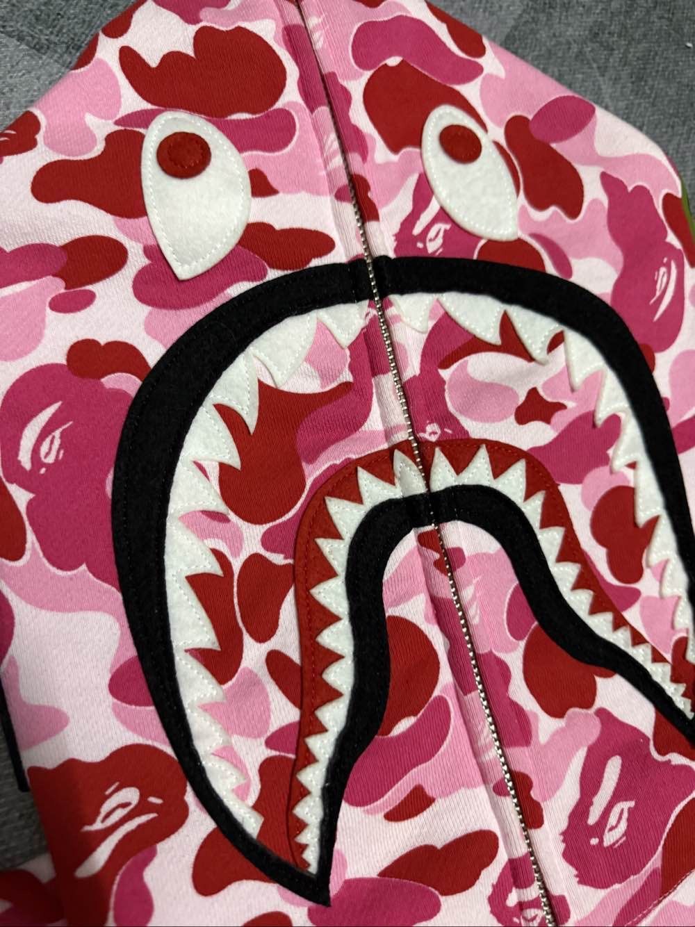 Bape Pink Camo Shark Full Zip Hoodie Size US L / EU 52-54 / 3 - 8 Thumbnail
