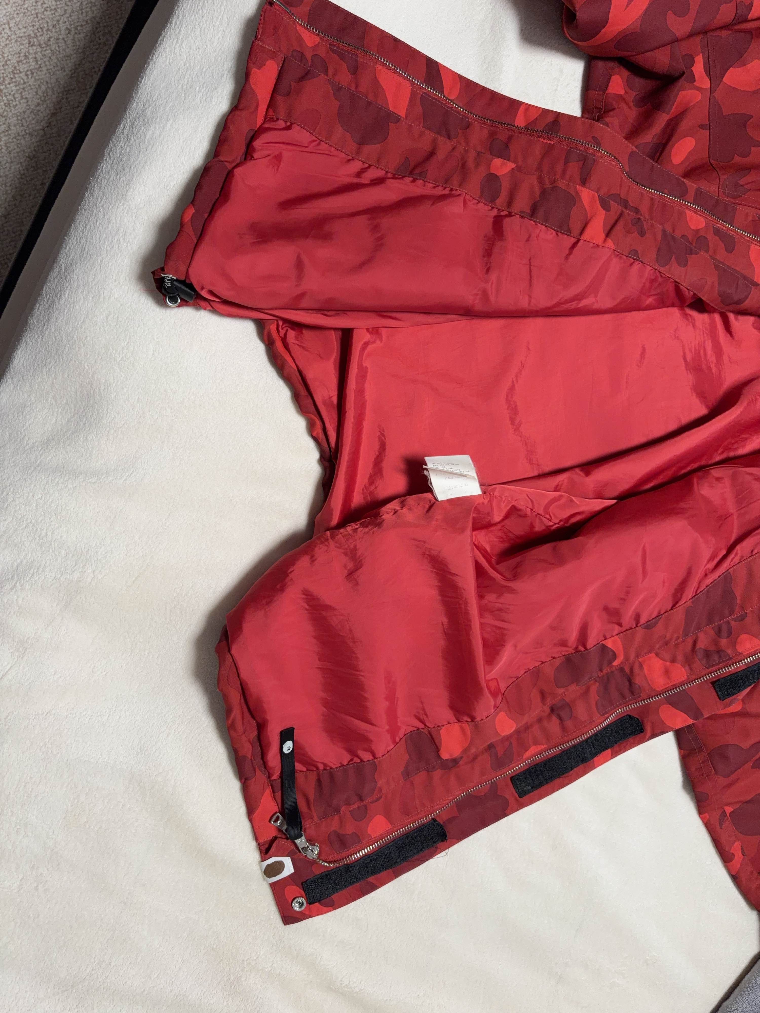 Bape Red Camo Shark Light Jacket Size US S / EU 44-46 / 1 - 7 Thumbnail