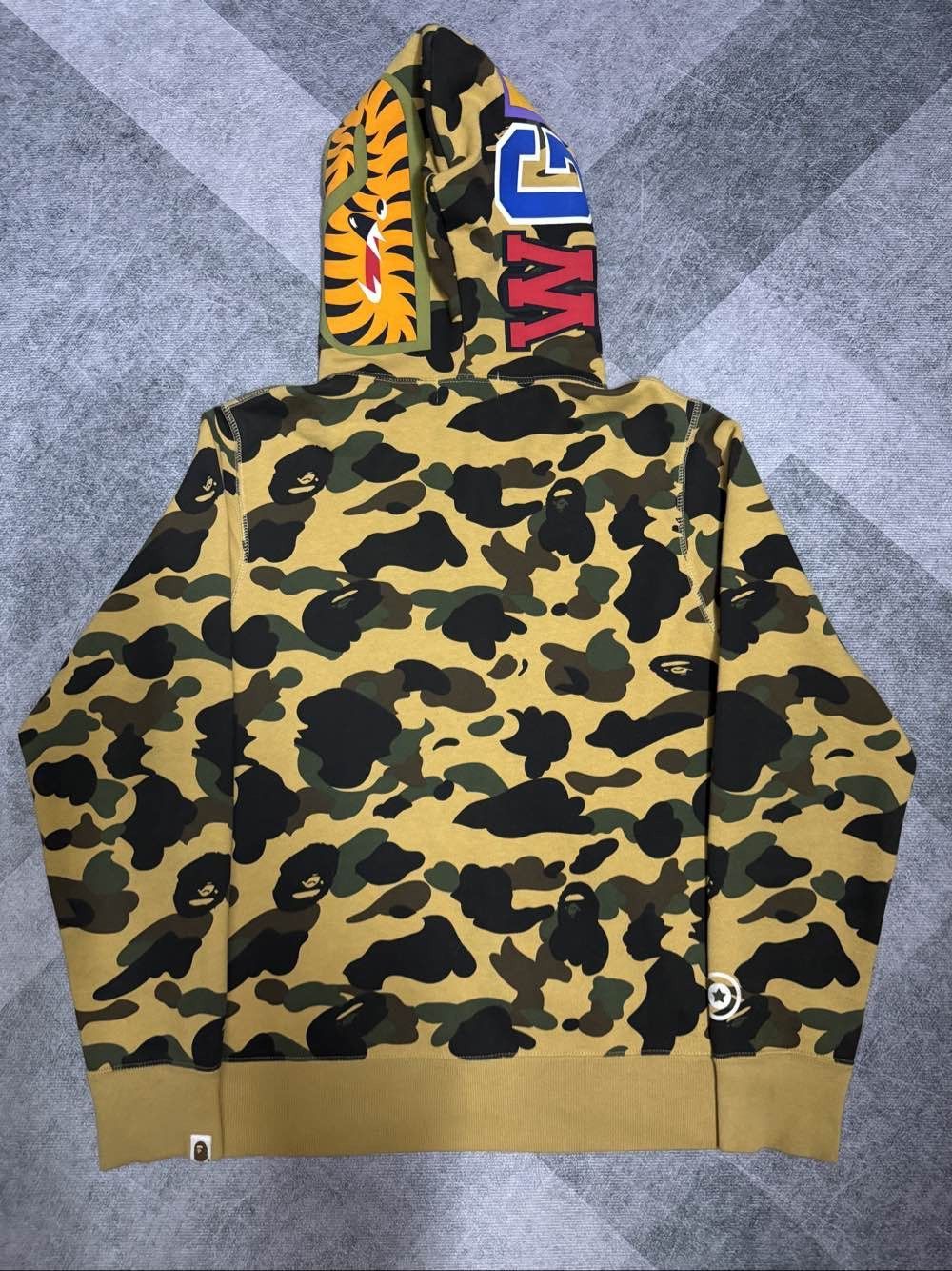 Bape Camo Shark Tiger Full Zip Hoodie Size US M / EU 48-50 / 2 - 2 Thumbnail