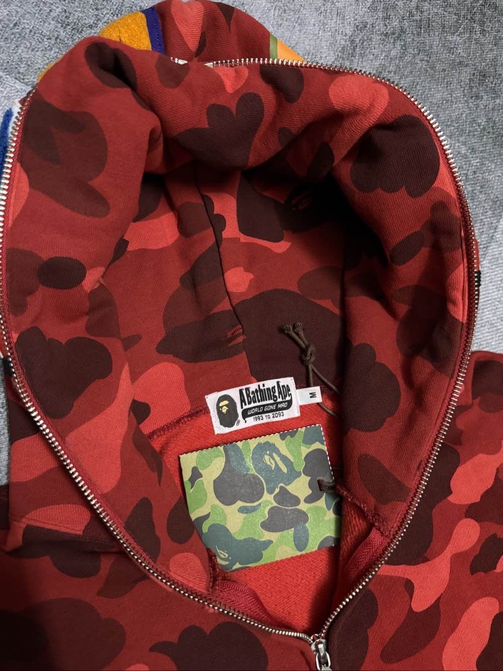 Bape Red Camo Shark Tiger Hoodie Size US M / EU 48-50 / 2 - 5 Thumbnail