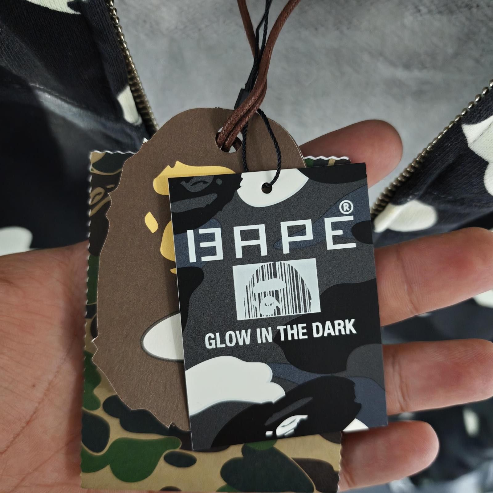 Bape Camo Shark Hoodie in Multi Colorway Size US XL / EU 56 / 4 - 5 Thumbnail