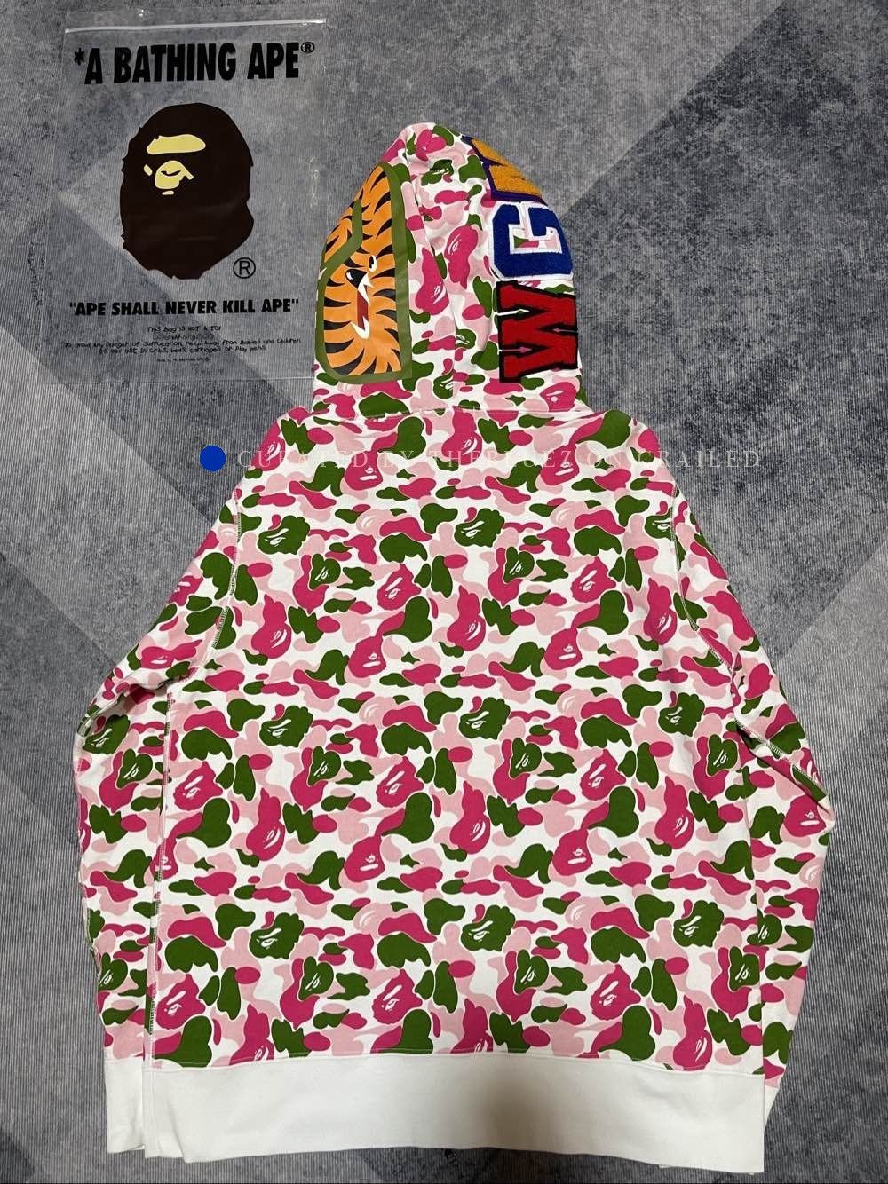 Bape Camo Shark Full Zip Hoodie in Multi Size US XL / EU 56 / 4 - 2 Thumbnail