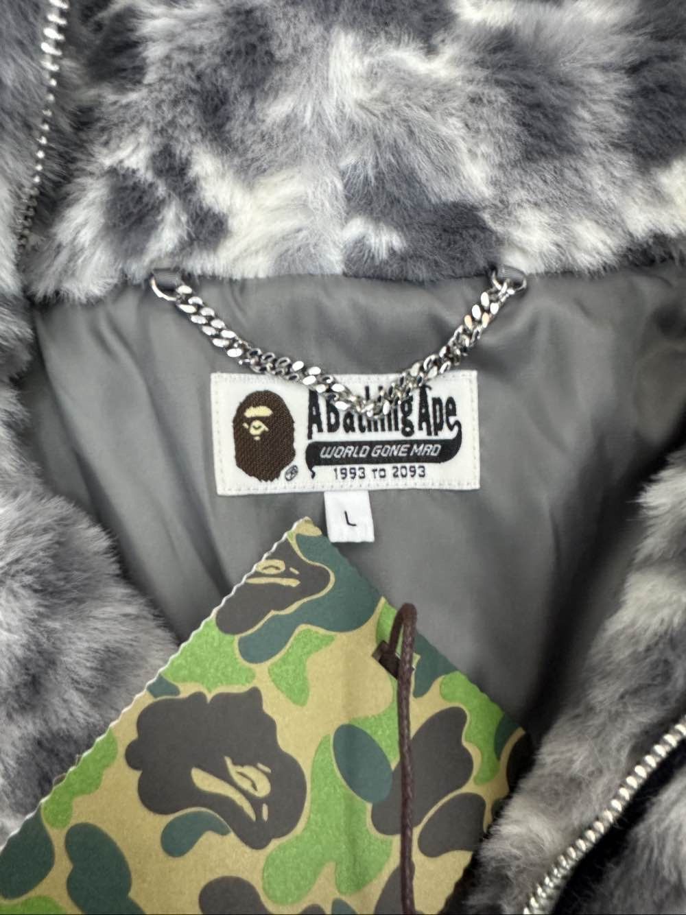 Bape Leopard Faux Fur Shark Hoodie Size US L / EU 52-54 / 3 - 3 Thumbnail