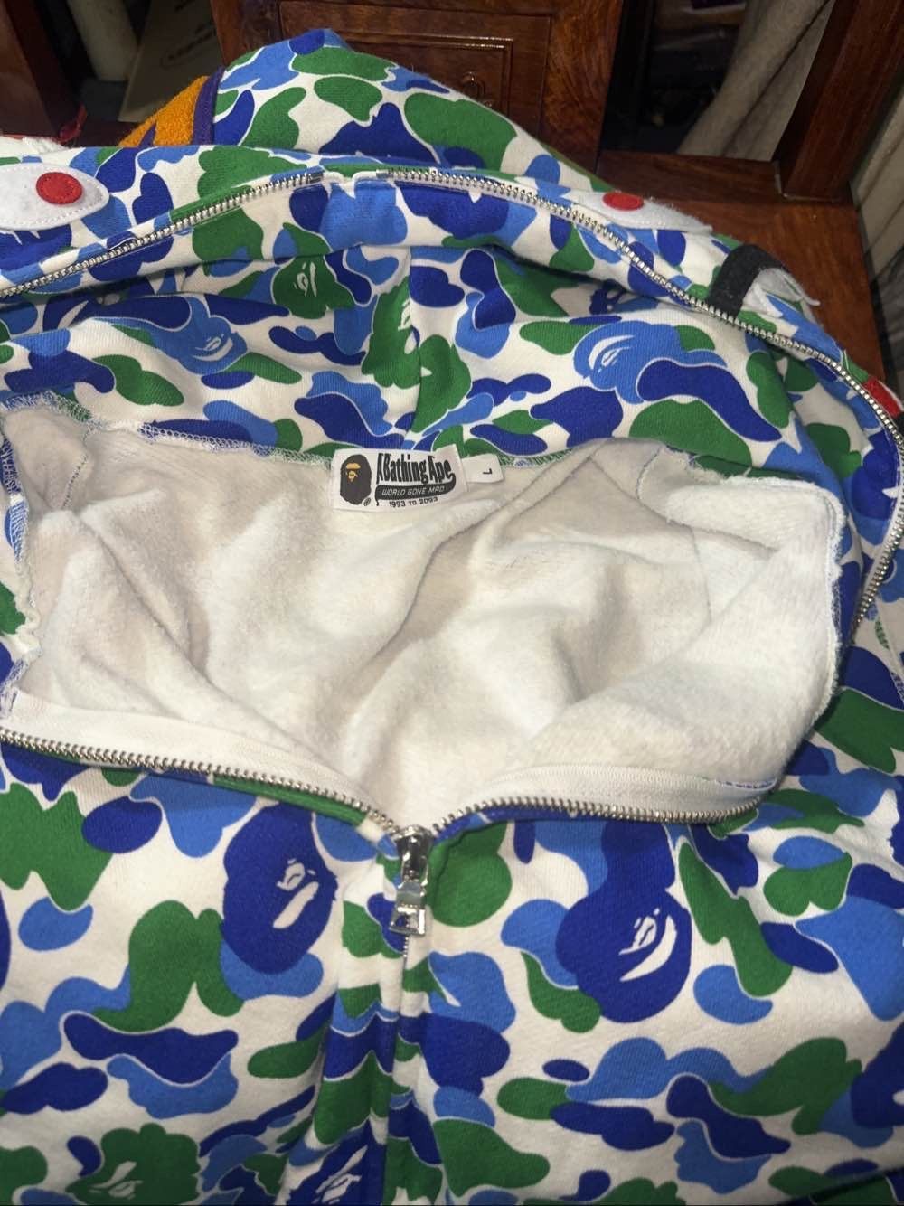 Bape Camo Shark Hoodie in Multi Size US L / EU 52-54 / 3 - 7 Thumbnail
