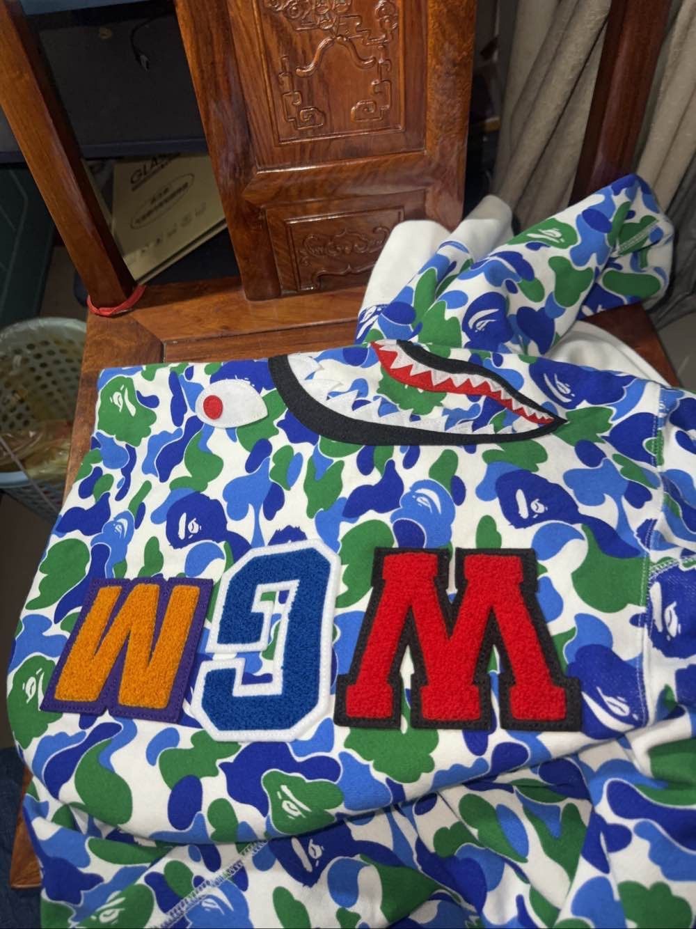 Bape Camo Shark Hoodie in Multi Size US L / EU 52-54 / 3 - 10 Thumbnail