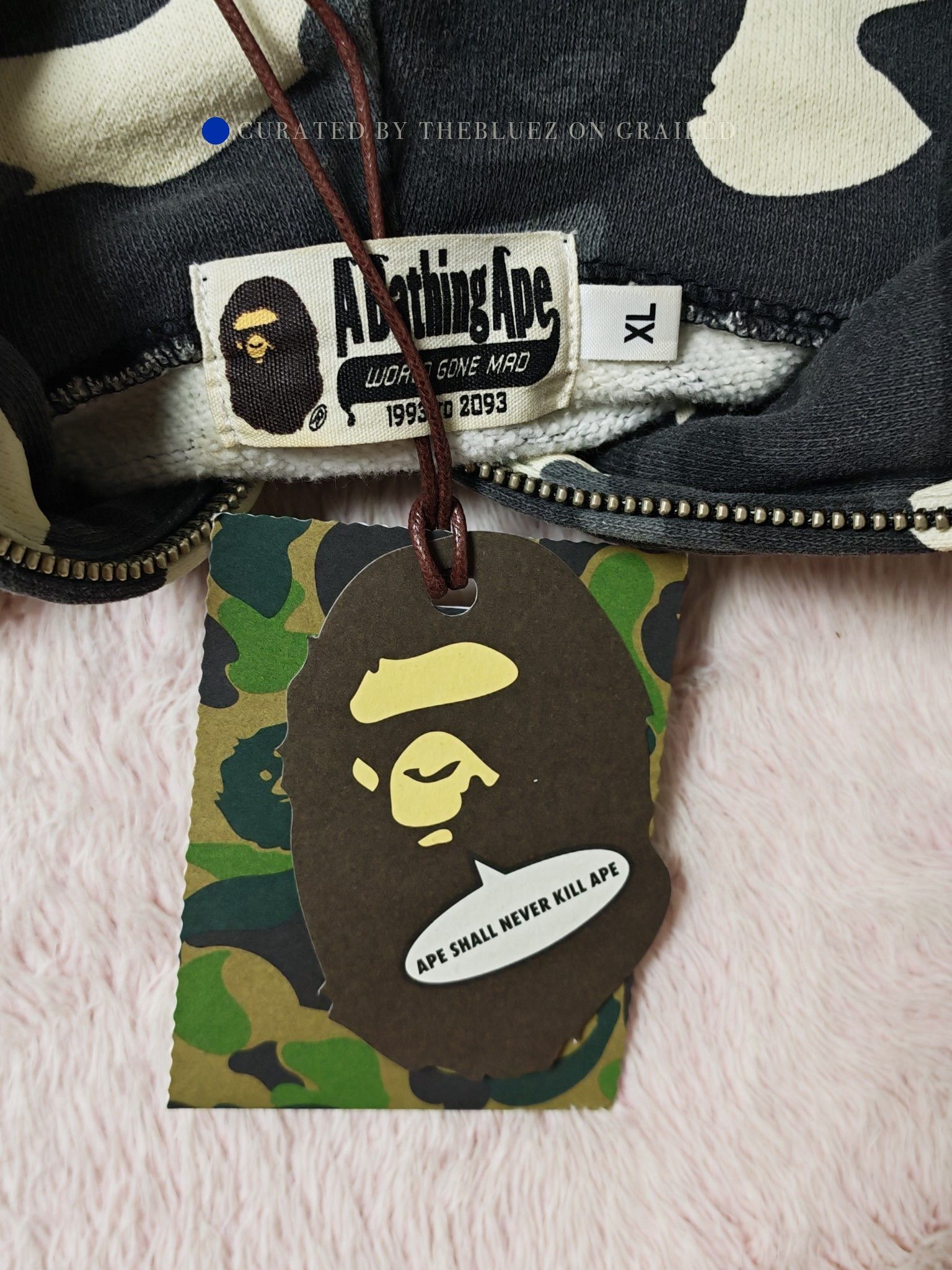 Bape Black Camo Shark Hoodie in Size XL Size US XL / EU 56 / 4 - 3 Thumbnail