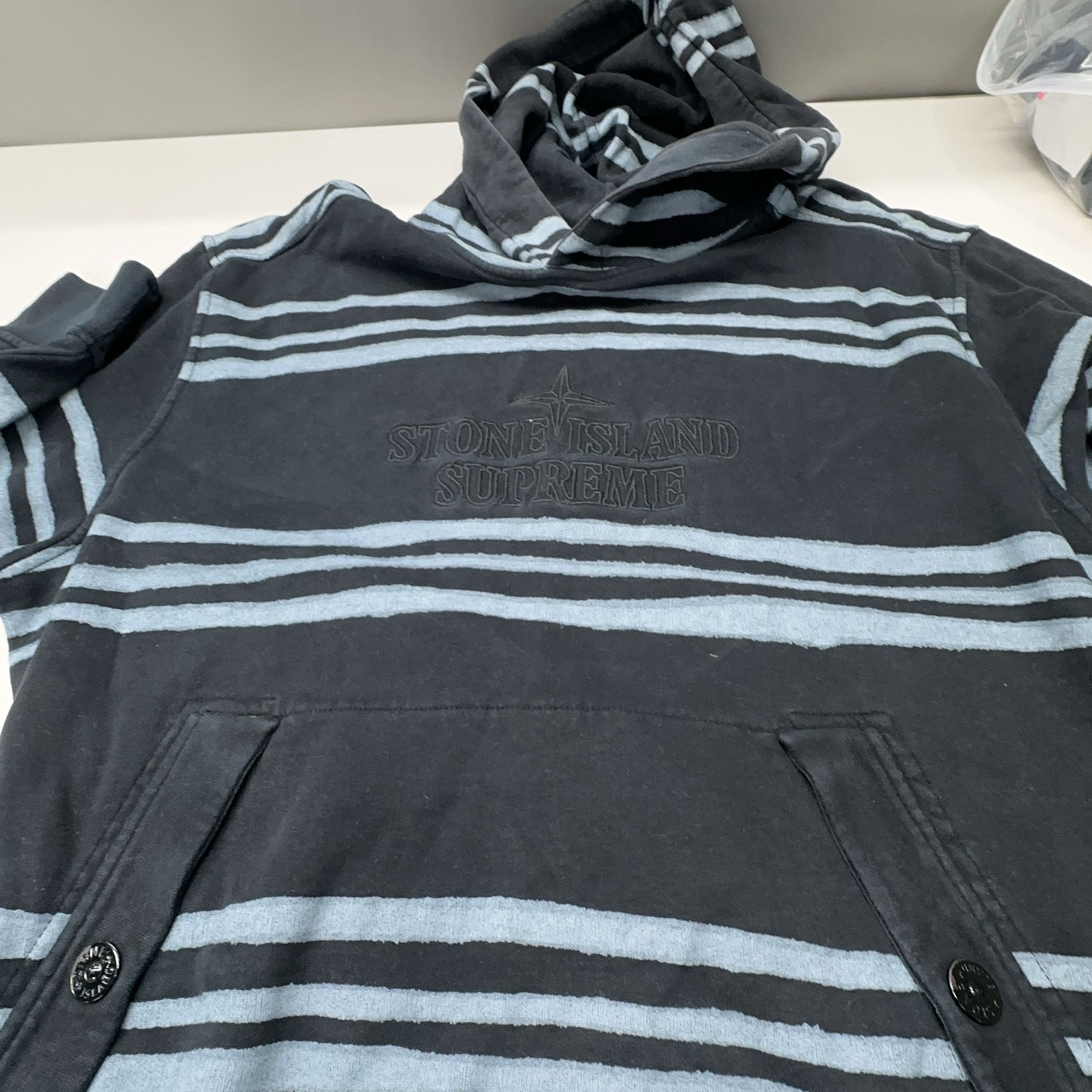 Stone Island × Supreme Supreme x Stone Island Warp Stripe Hoodie L Size US L / EU 52-54 / 3 - 7 Thumbnail