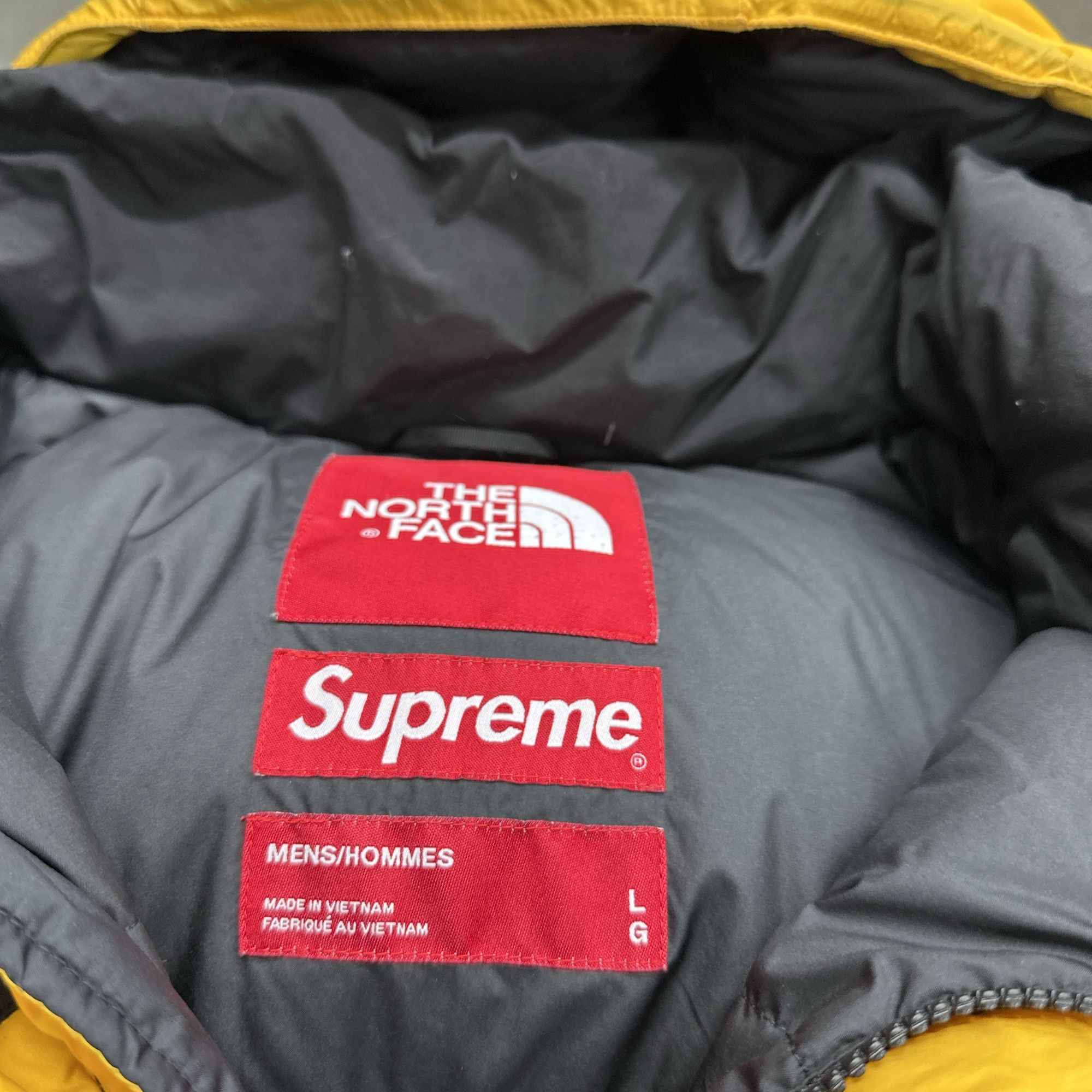 Supreme Supreme x The North Face Statue of Liberty Puffer Jacket L Size US L / EU 52-54 / 3 - 3 Thumbnail