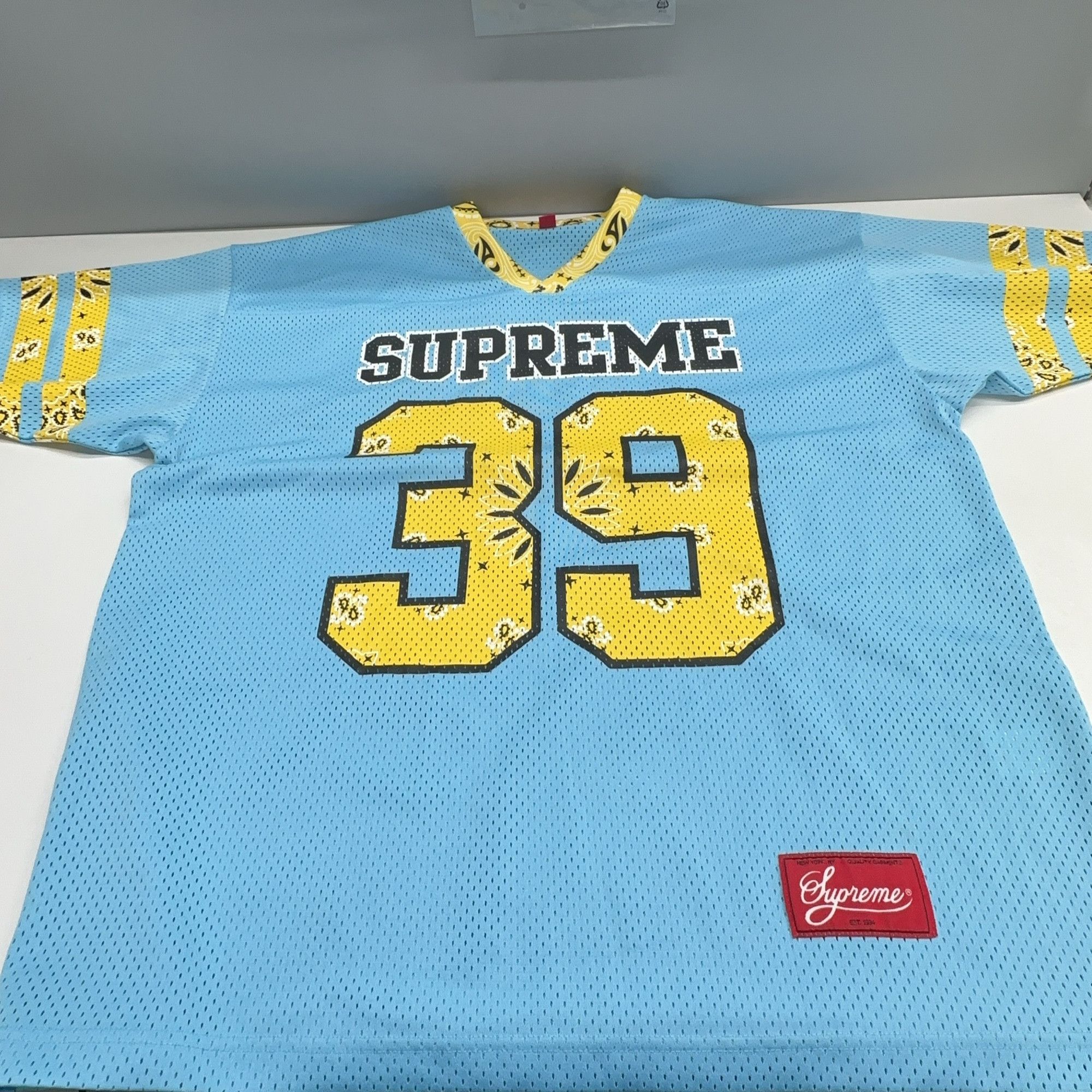 Supreme Supreme Bandana Football Jersey Size M Size US M / EU 48-50 / 2 - 10 Thumbnail
