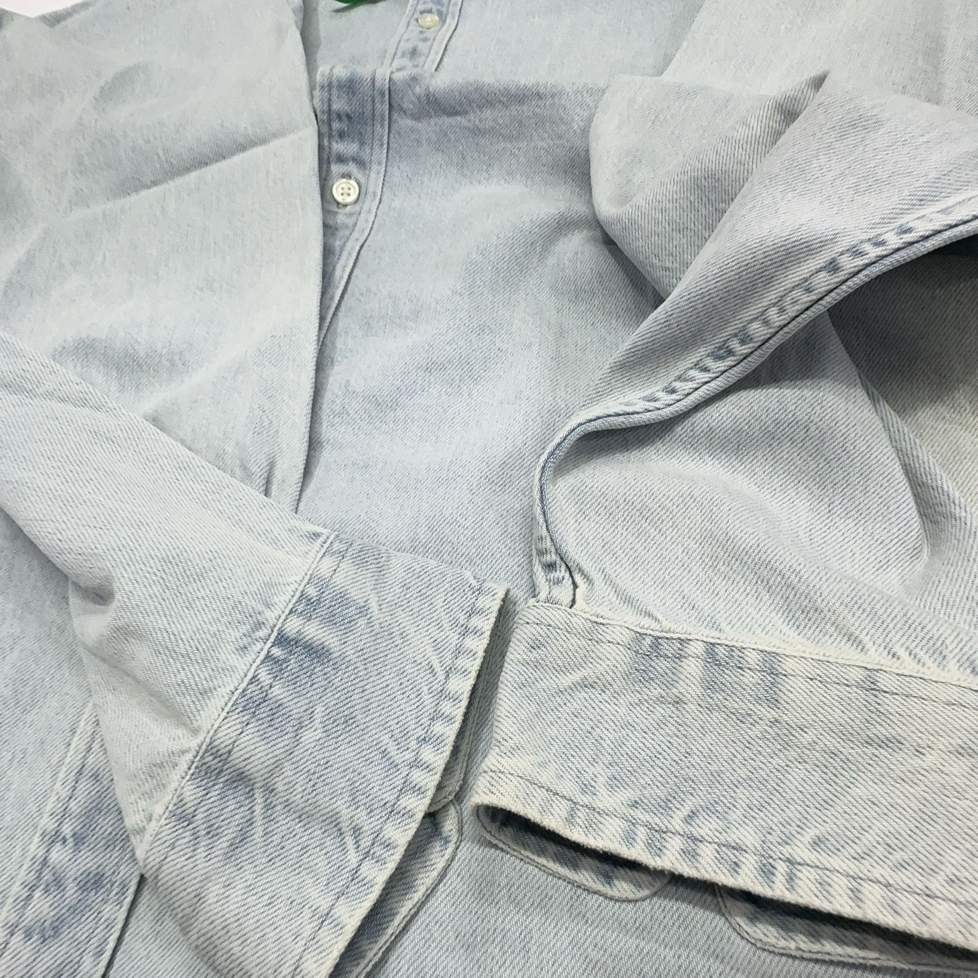Supreme Supreme Small Box Logo Denim Shirt Size L Size US L / EU 52-54 / 3 - 9 Thumbnail