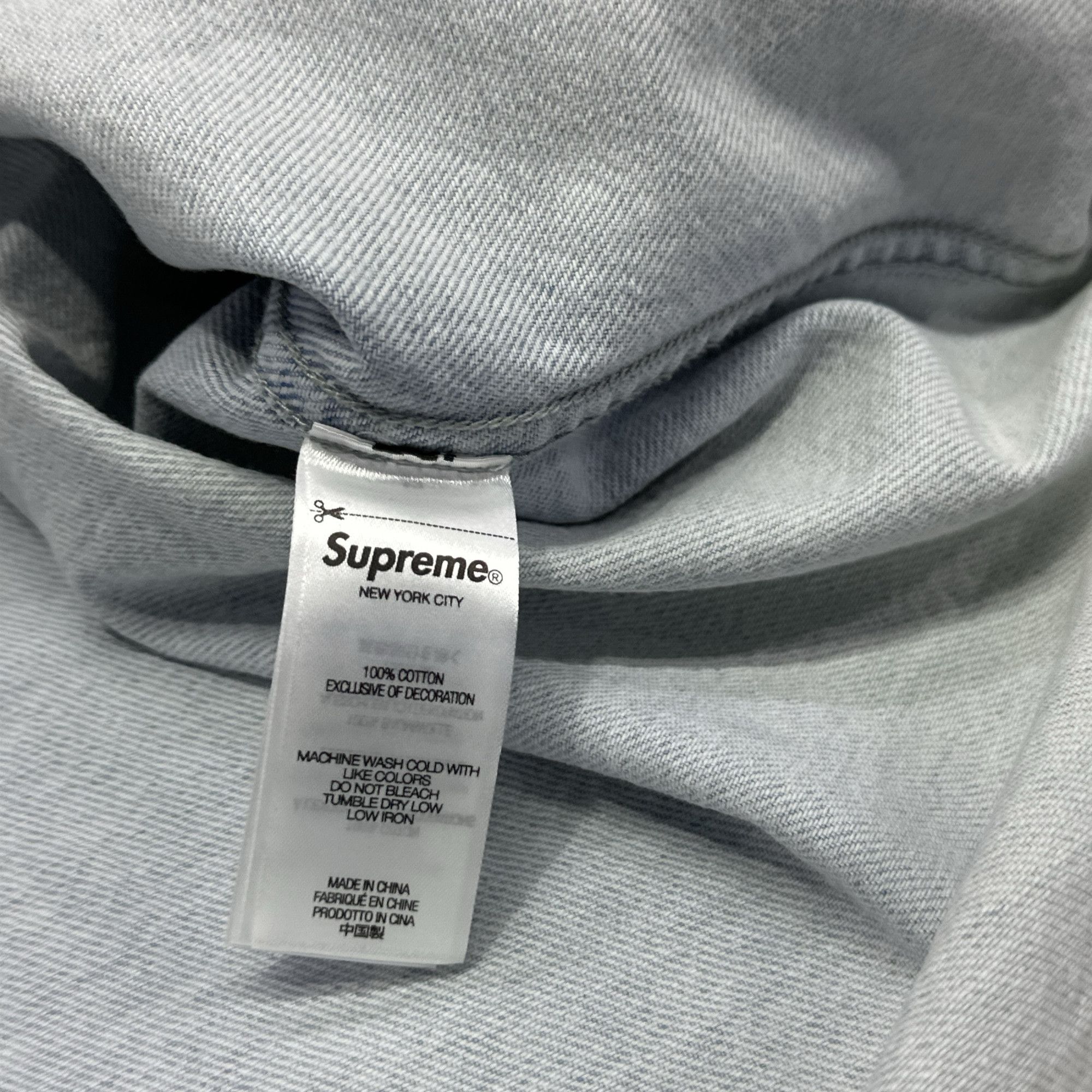 Supreme Supreme Small Box Logo Denim Shirt Size L Size US L / EU 52-54 / 3 - 5 Thumbnail