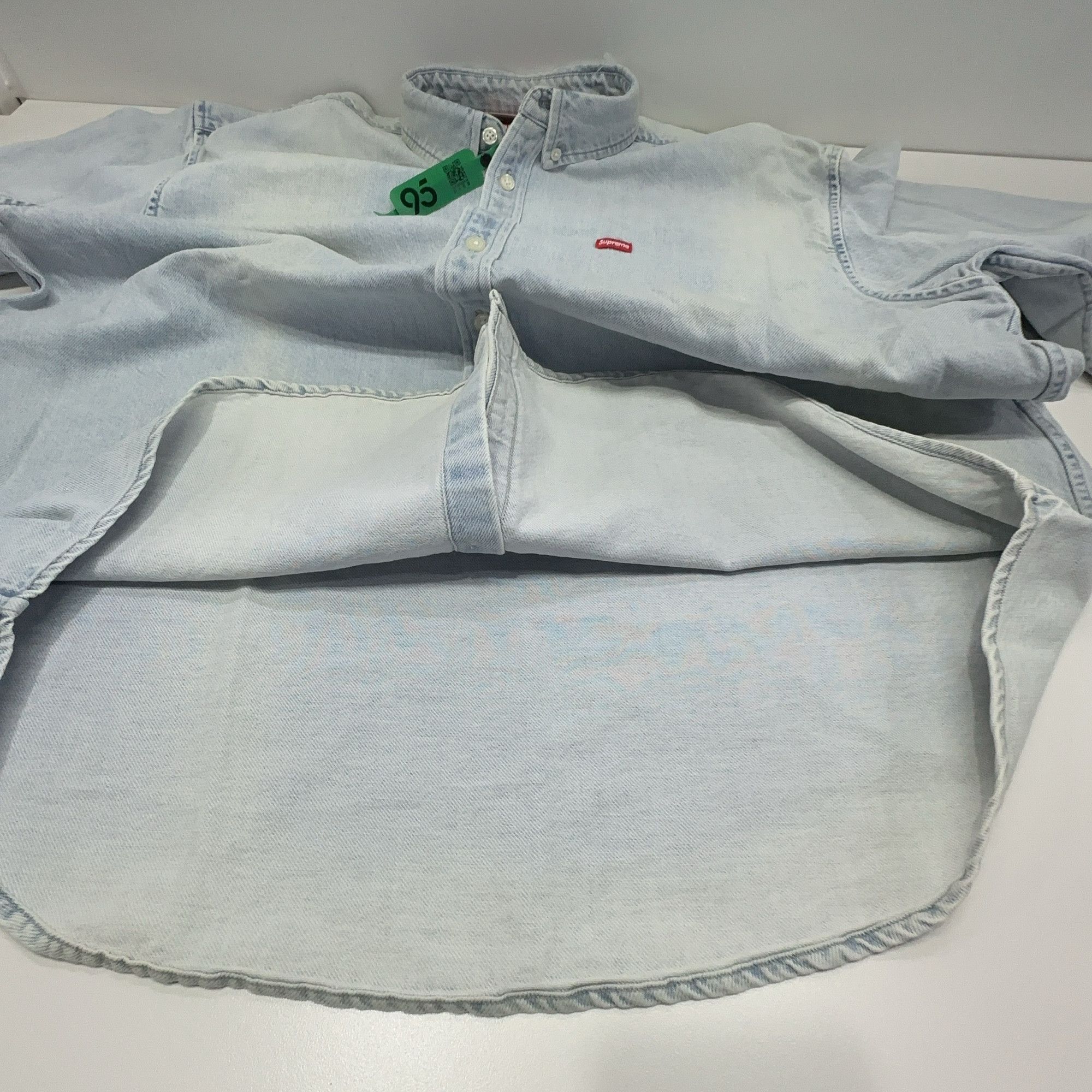 Supreme Supreme Small Box Logo Denim Shirt Size L Size US L / EU 52-54 / 3 - 8 Thumbnail