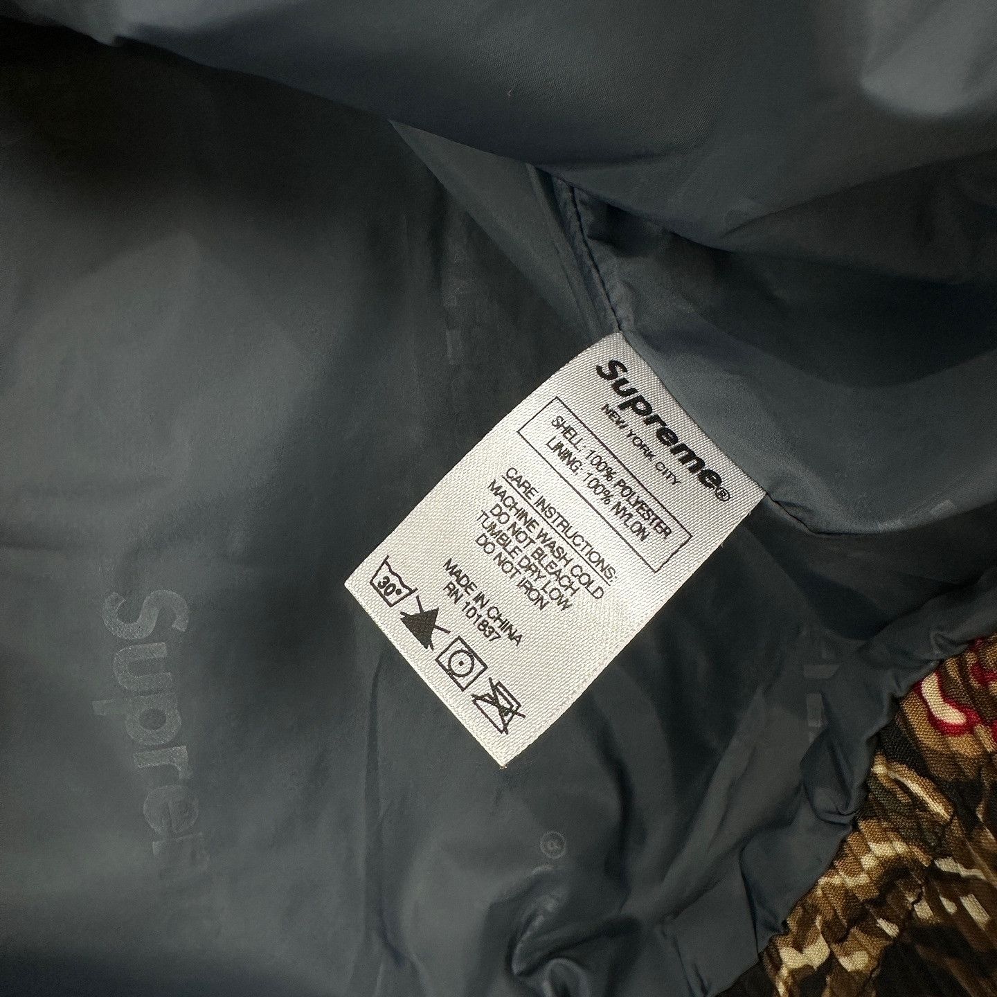 Supreme Supreme Flower Print GORE-TEX Court Jacket Size S Size US S / EU 44-46 / 1 - 4 Thumbnail