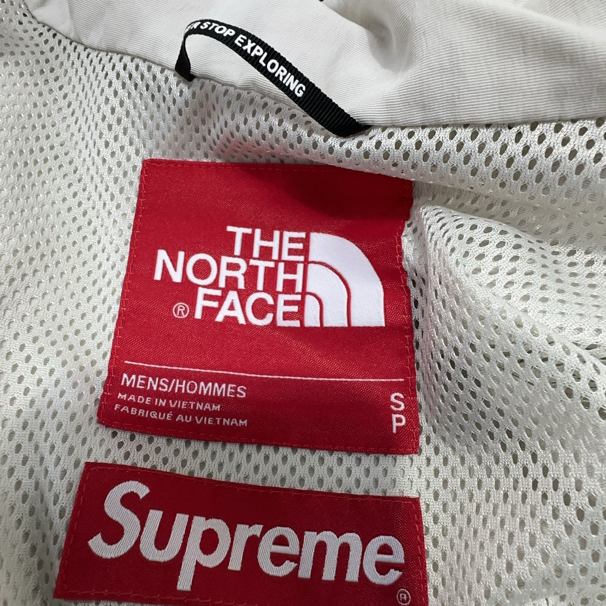 Supreme Supreme x The North Face Trekking Jacket Size S Size US S / EU 44-46 / 1 - 4 Thumbnail