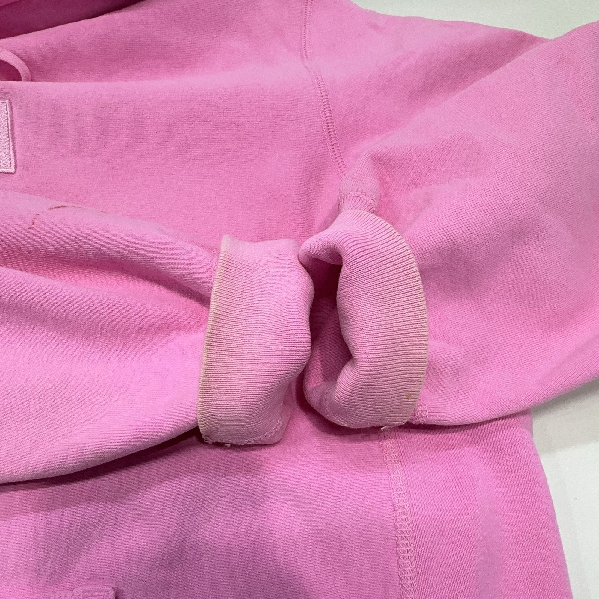 Supreme Supreme Pink Box Logo Hoodie Size M Size US M / EU 48-50 / 2 - 9 Thumbnail