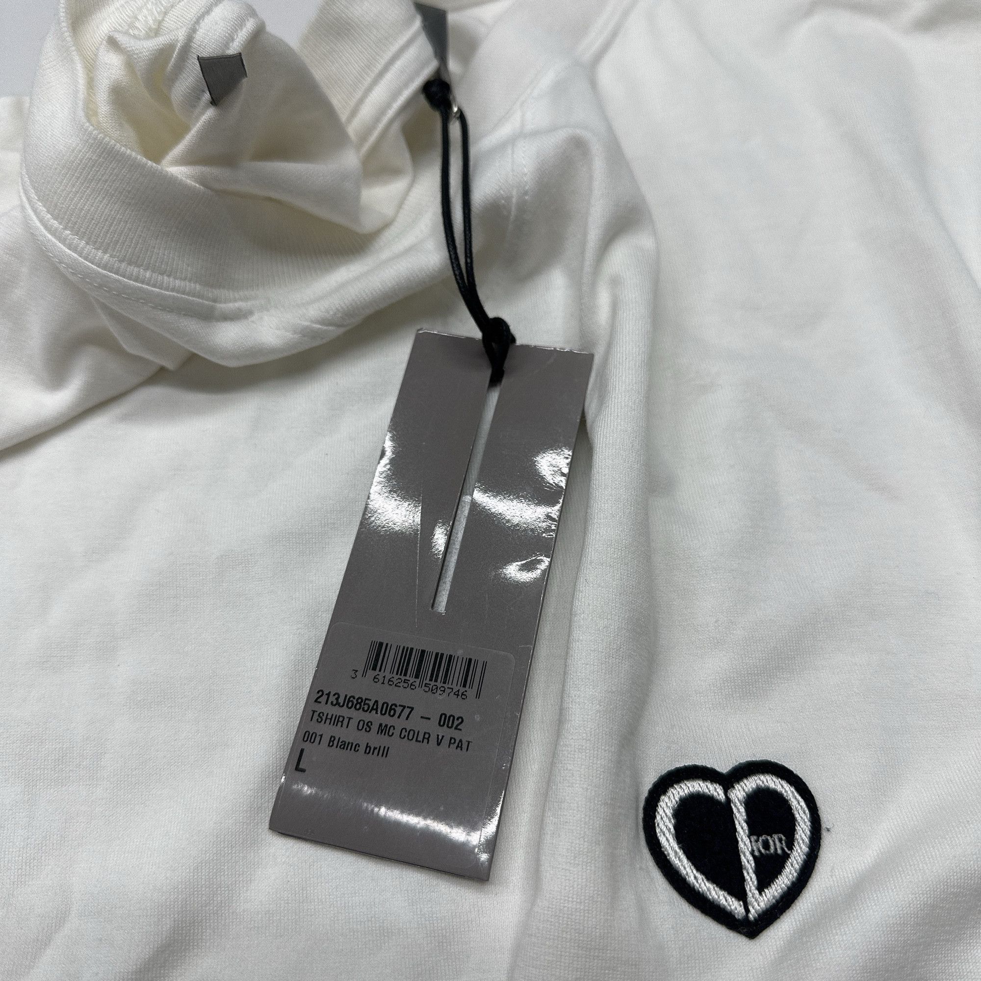 Dior Dior Embroidered Heart T-Shirt Size L Size US L / EU 52-54 / 3 - 7 Thumbnail