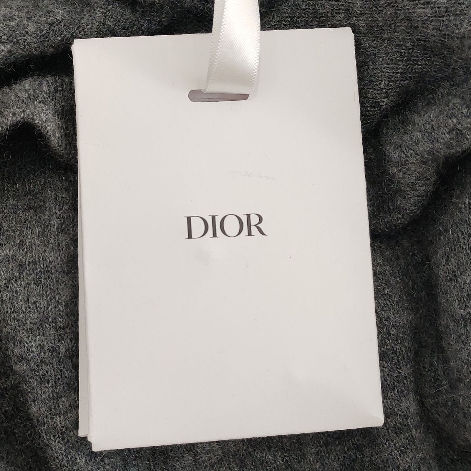 Dior Dior Cashmere Bow Detail Sweater Size 38 Size S / US 4 / IT 40 - 8 Thumbnail