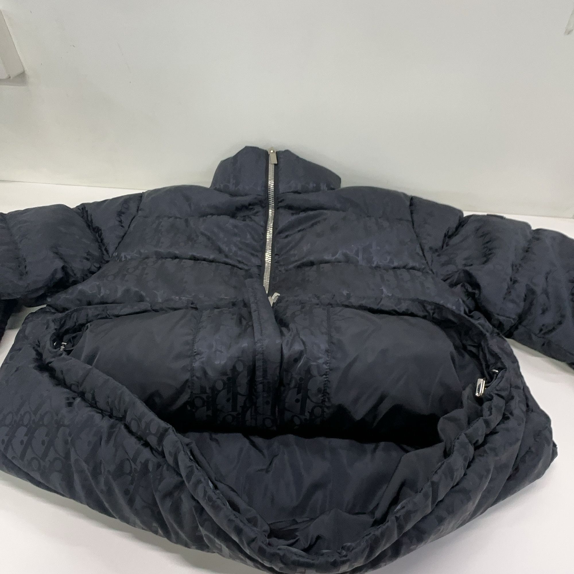 Dior Dior Oblique Puffer Jacket Size 46 Size US S / EU 44-46 / 1 - 7 Thumbnail