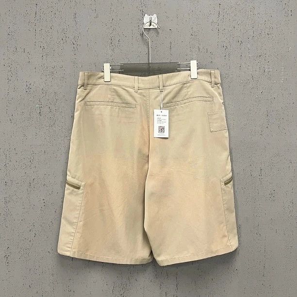Dior Dior Zip Pocket Shorts Beige Size 52 Size US 36 / EU 52 - 2 Thumbnail