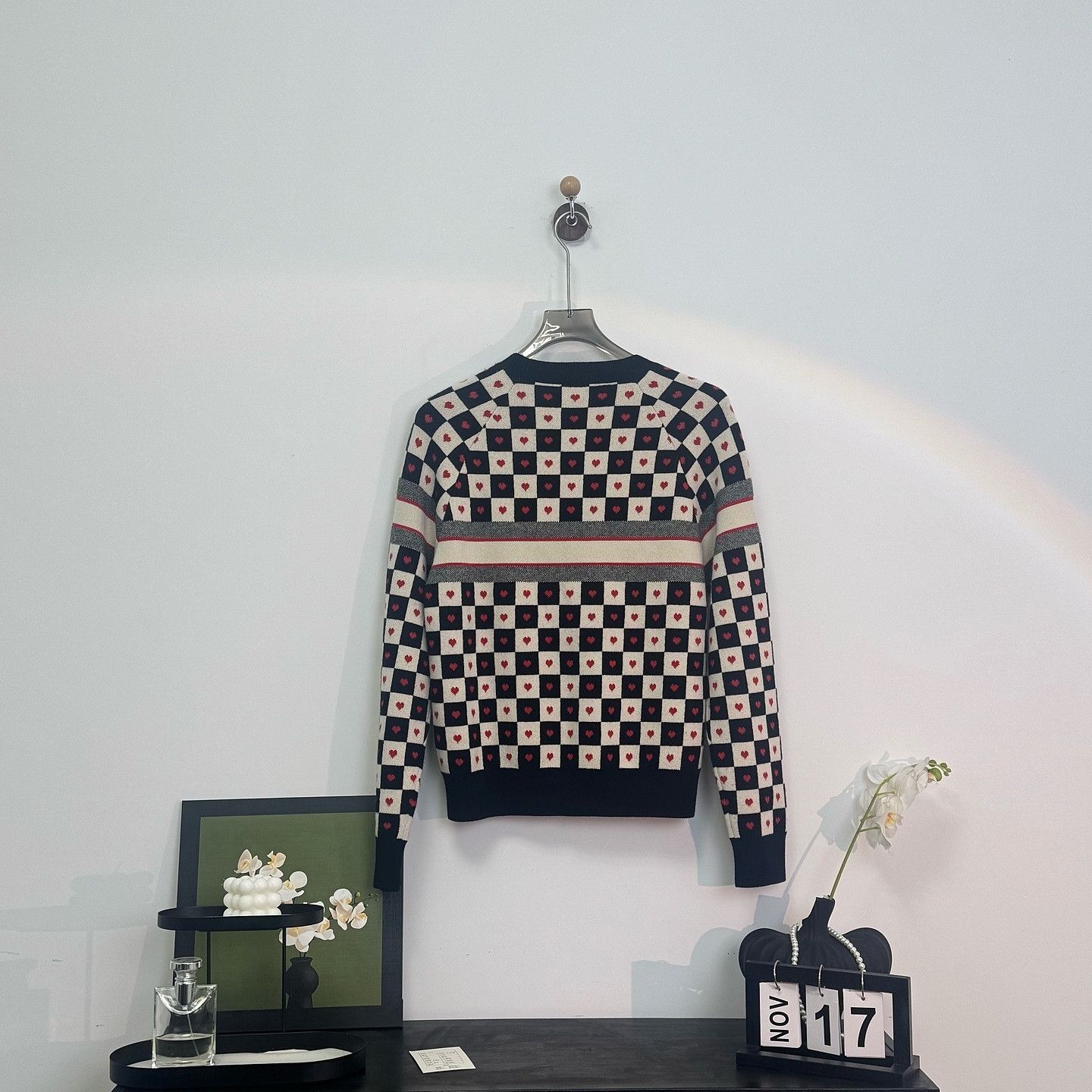 Dior Dior Checkered Heart Knit Sweater Size 38 Size XS / US 0-2 / IT 36-38 - 2 Thumbnail