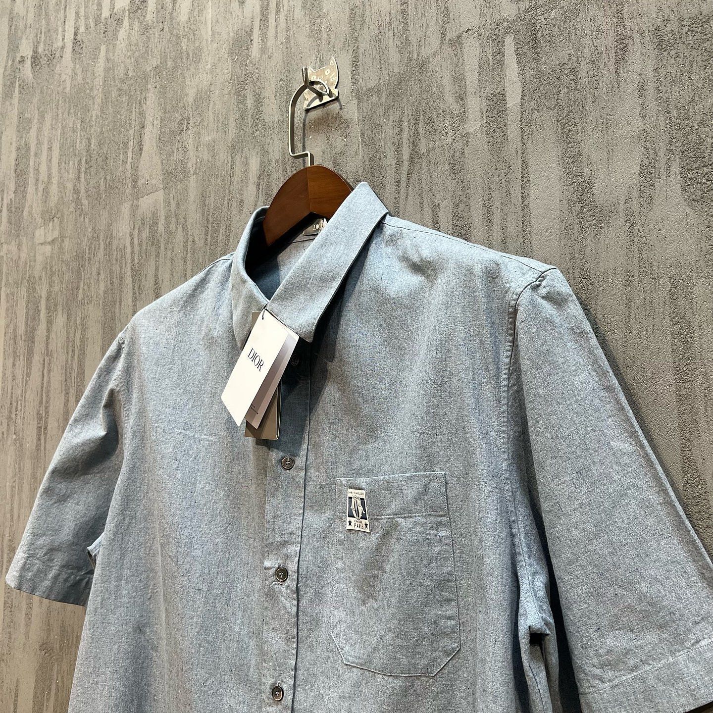Dior Dior Logo Patch Short Sleeve Shirt Size L Size US L / EU 52-54 / 3 - 6 Thumbnail