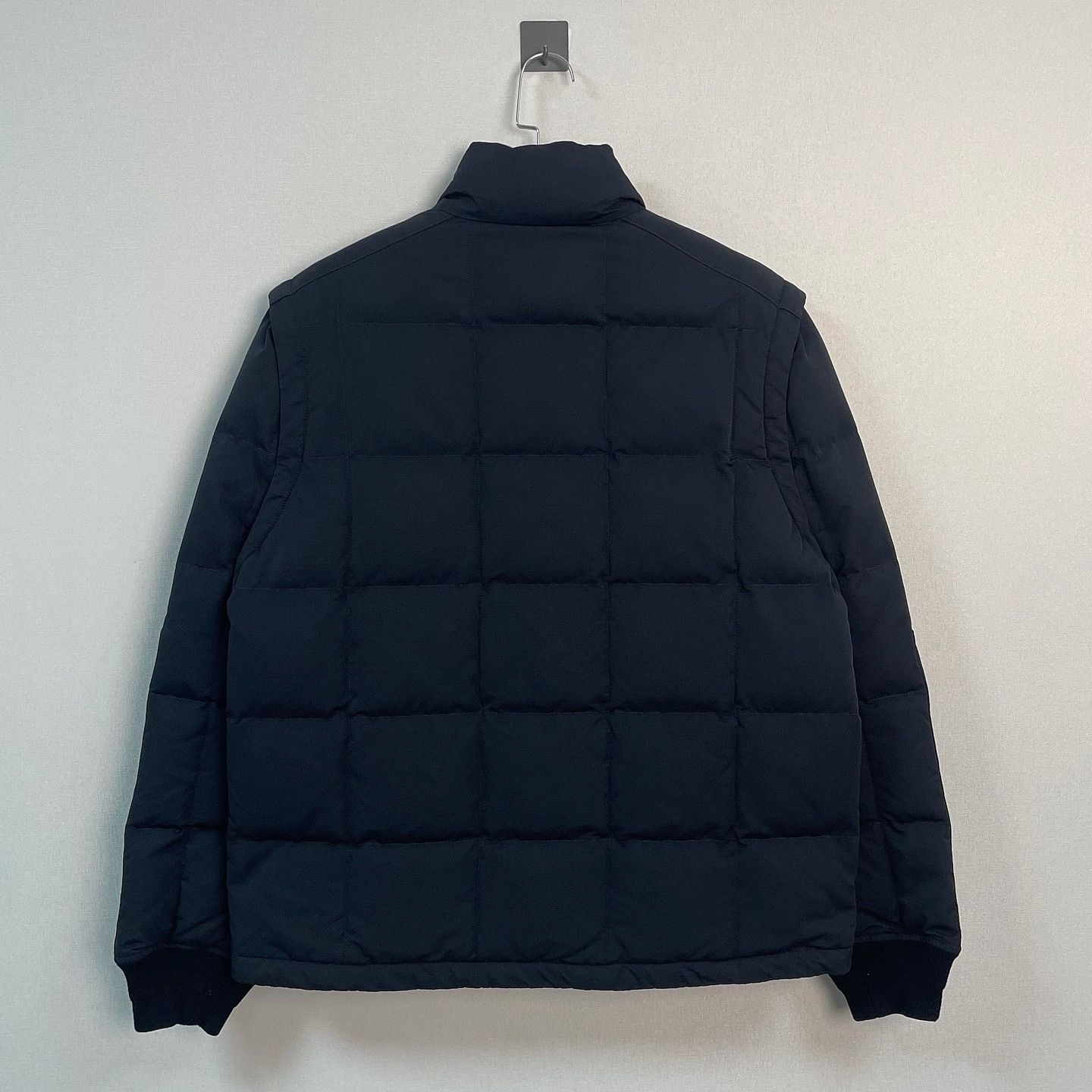 Dior Dior x Peter Doig Logo Patch Puffer Jacket Size 52 Size US L / EU 52-54 / 3 - 2 Thumbnail