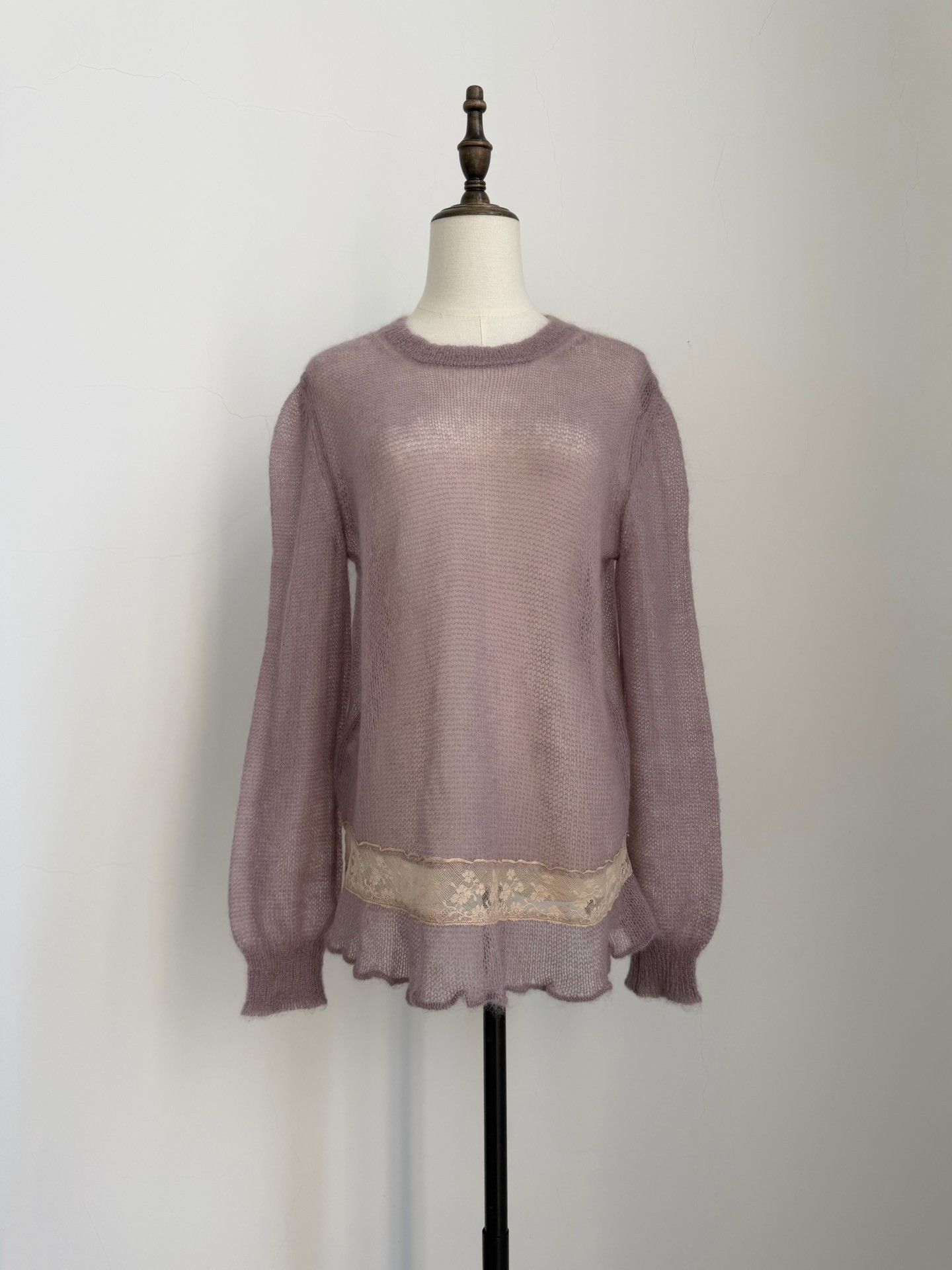 Miu Miu Miumiu Vintage Lilac Crewneck Sweater Size S / US 4 / IT 40 - 2 Thumbnail
