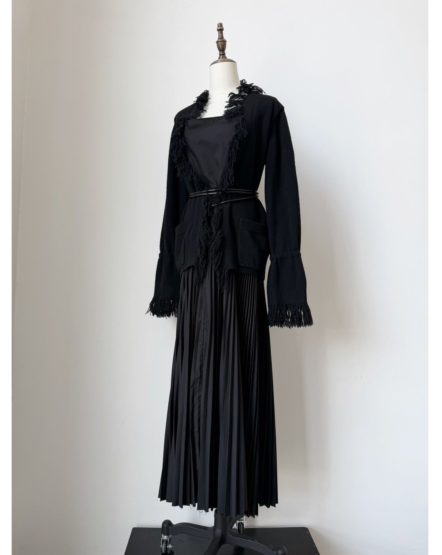 Sacai Sacai 2018 FW Wool Fringe Pleated Dress Size M / US 6-8 / IT 42-44 - 5 Thumbnail