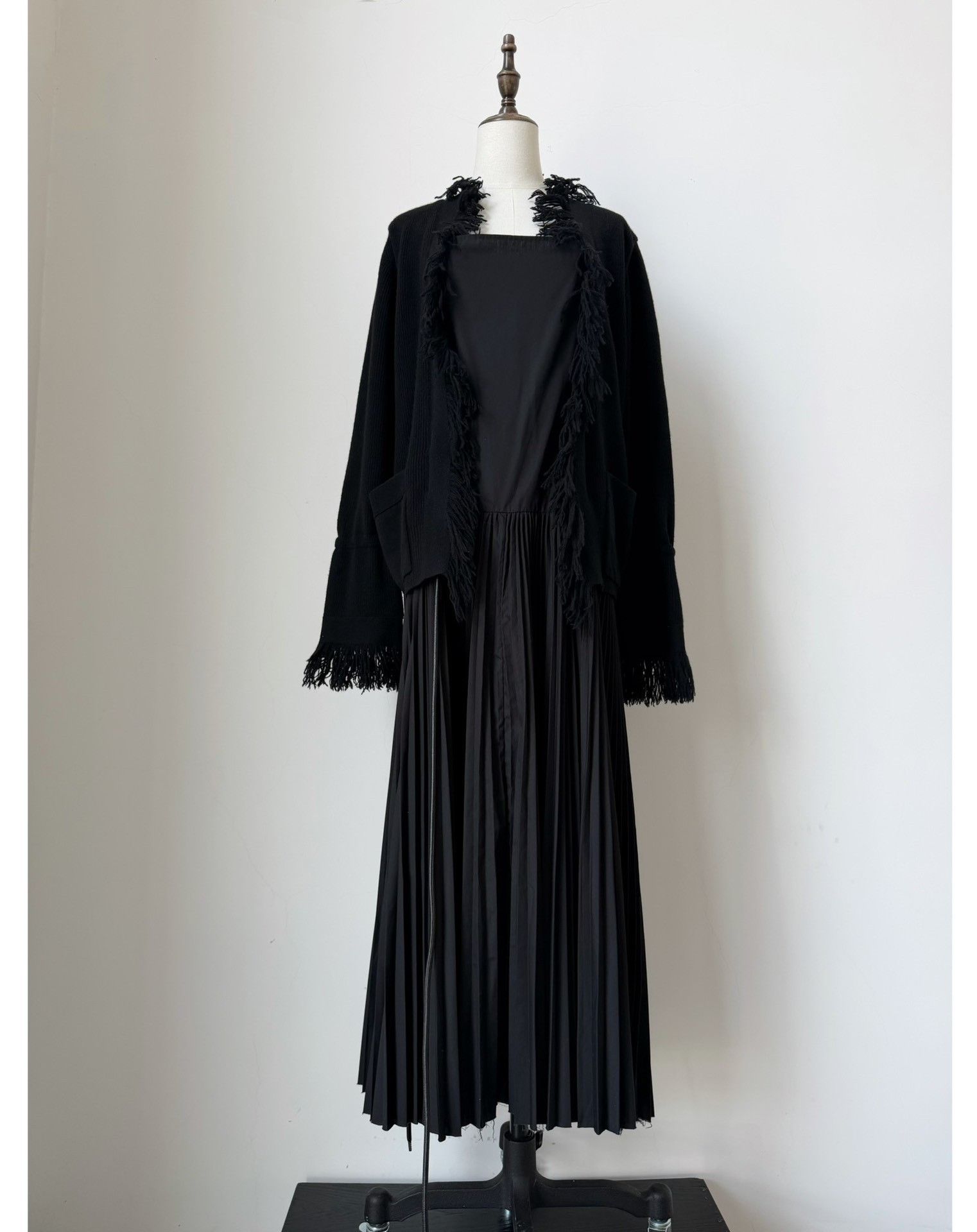 Sacai Sacai 2018 FW Wool Fringe Pleated Dress Size M / US 6-8 / IT 42-44 - 7 Thumbnail