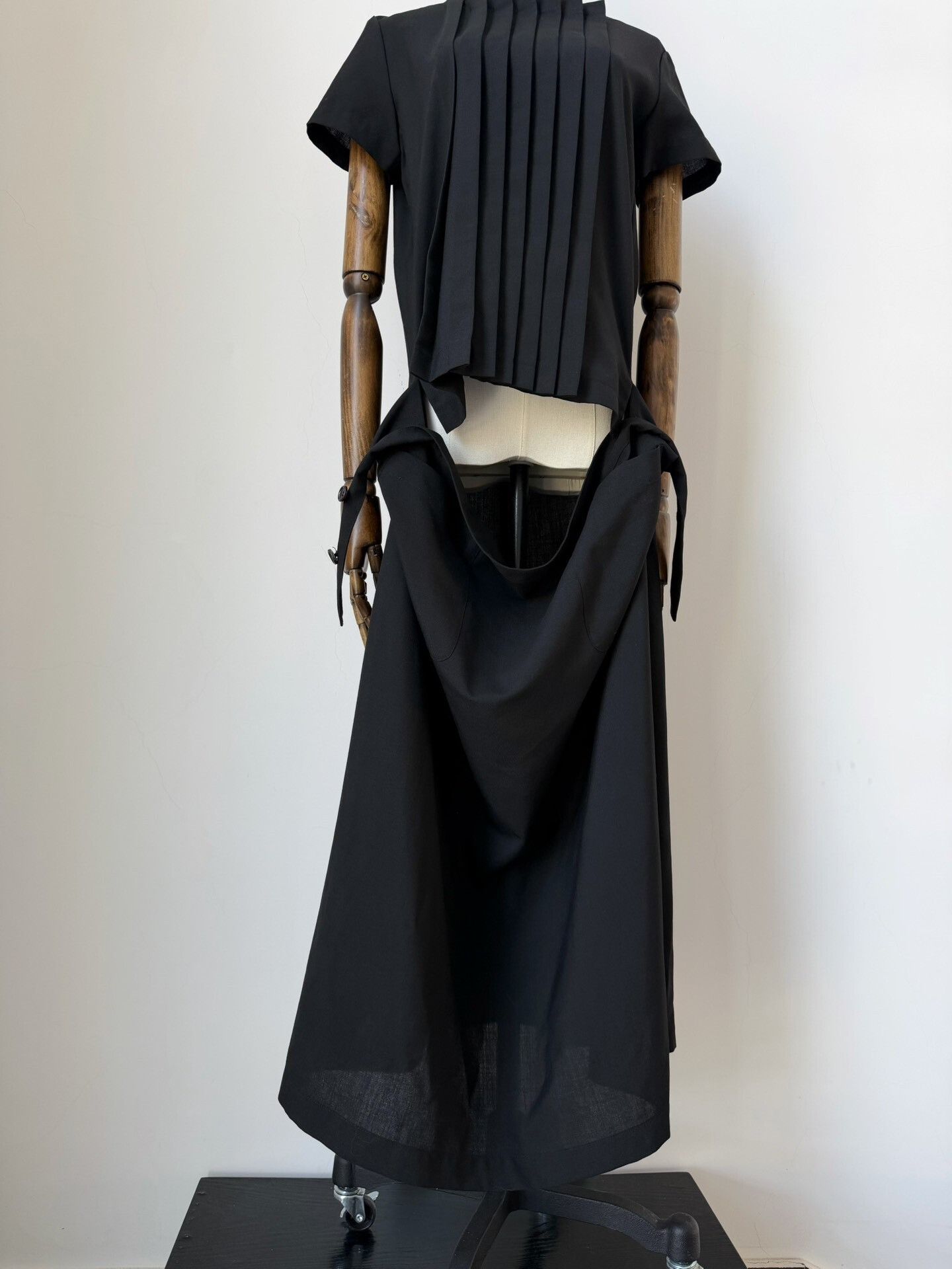 Comme des Garcons Comme des Garçons 1999 Rare Accordion Pleat Dress Size M / US 6-8 / IT 42-44 - 7 Thumbnail
