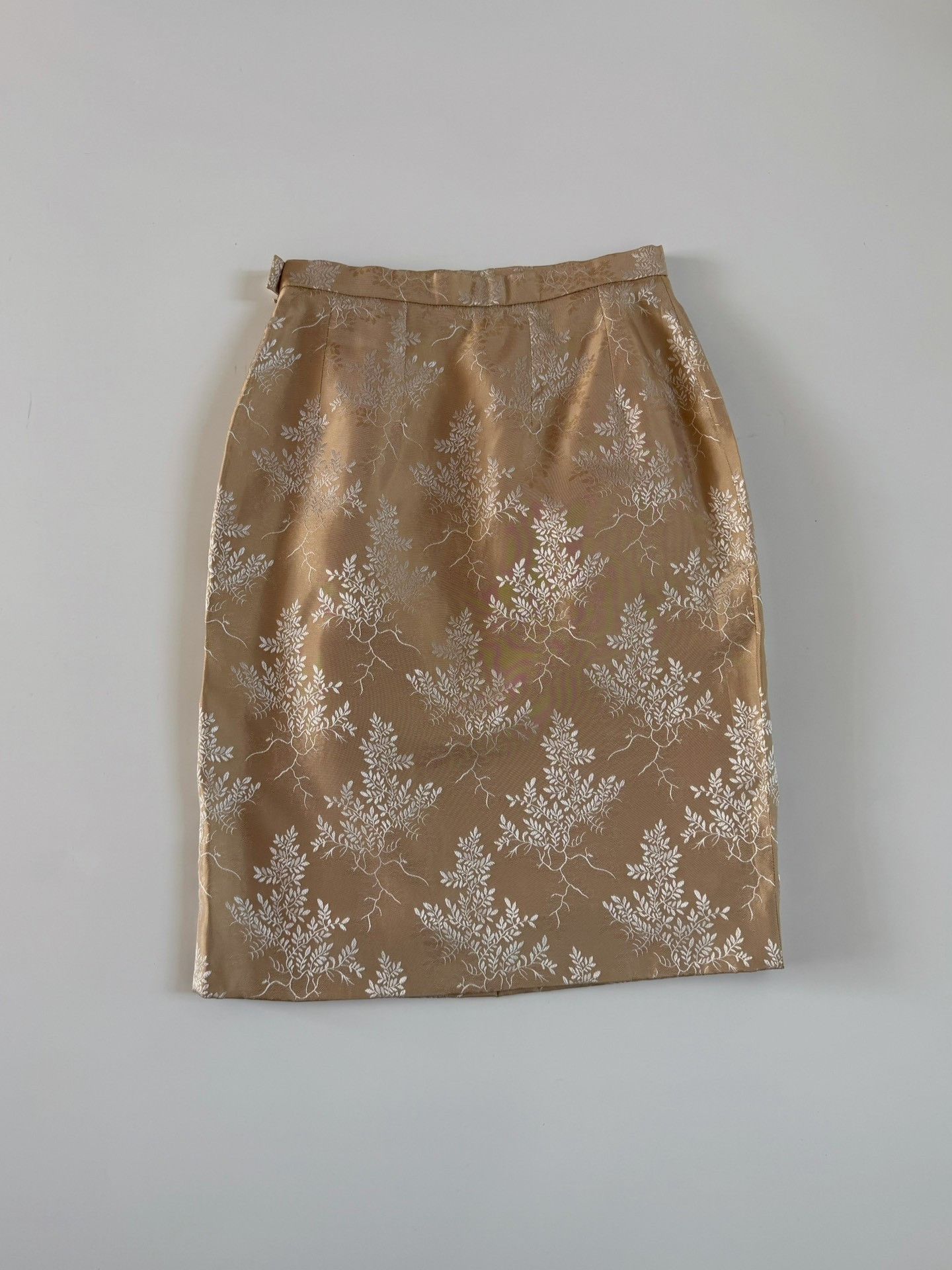Givenchy Givenchy Vintage Gilded Leaf Skirt Size 38" / US 16 / IT 52 - 4 Thumbnail