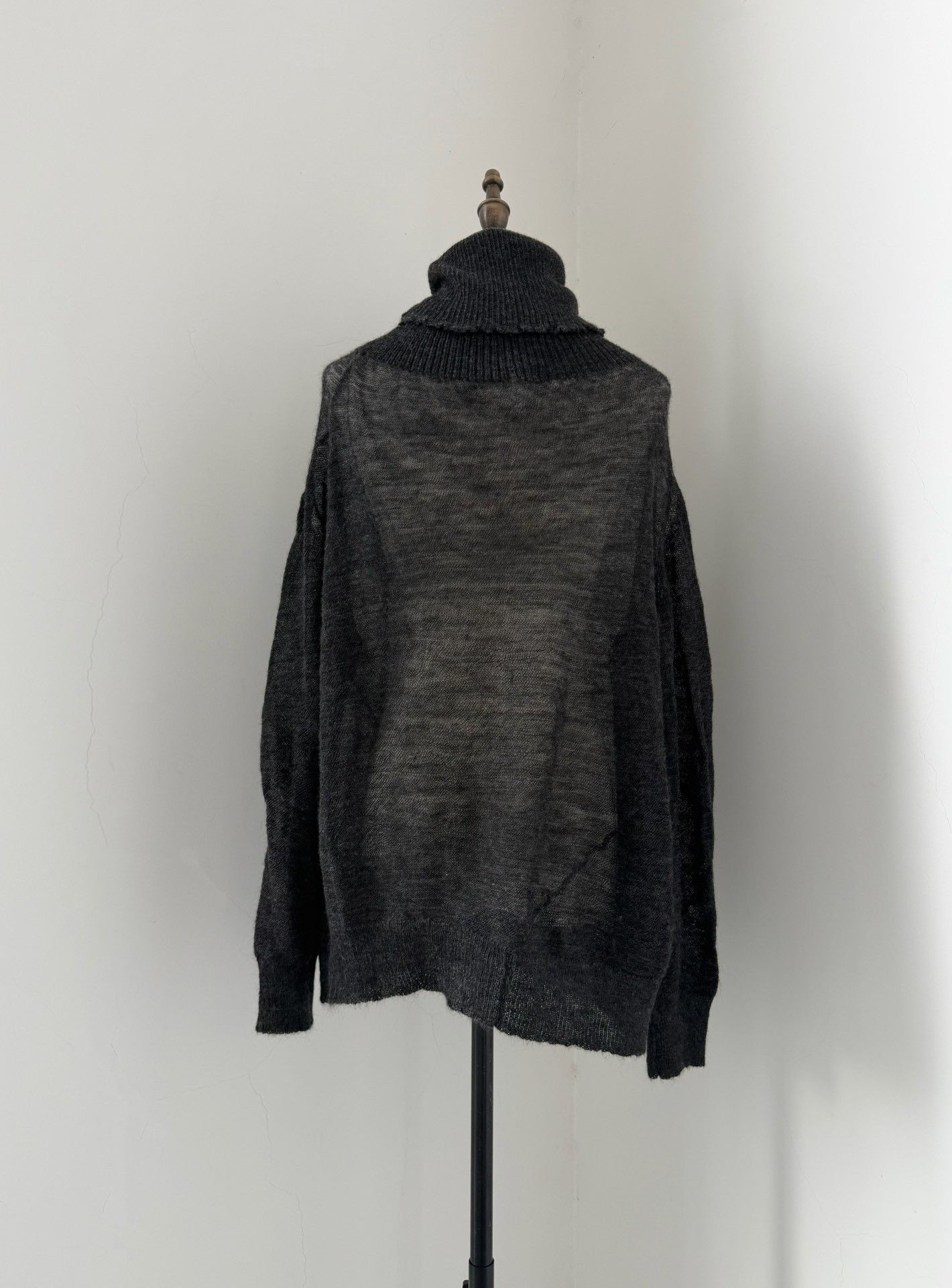 Dries Van Noten Dries Van Noten Mohair Serrated Neck Pullover Size S / US 4 / IT 40 - 3 Thumbnail