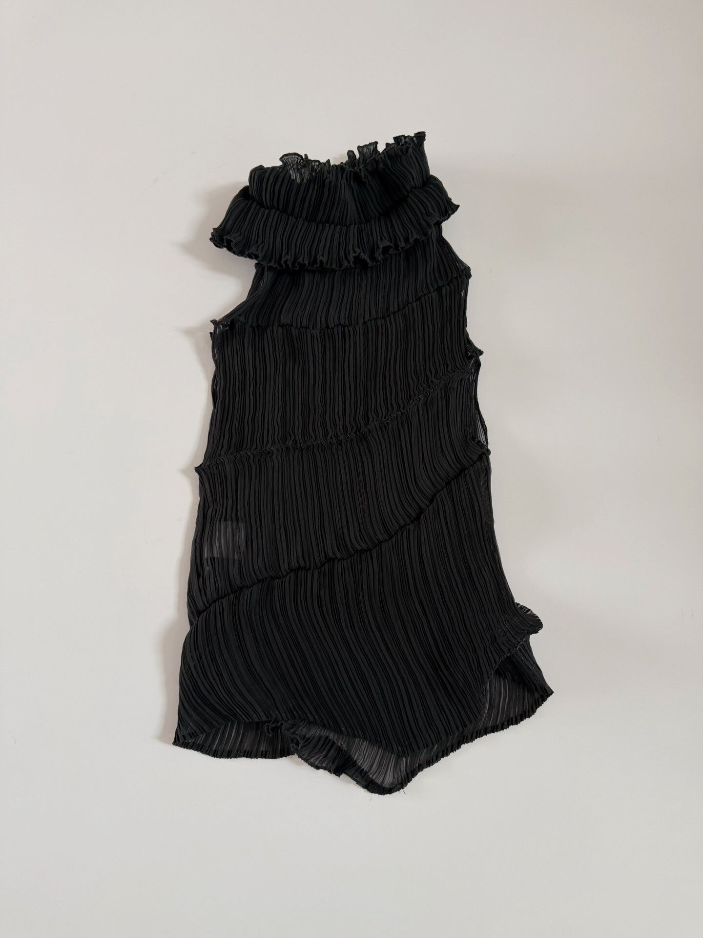 Issey Miyake Issey Miyake 1993 Spiral Pleat High Neck Top Size M / US 6-8 / IT 42-44 - 6 Thumbnail