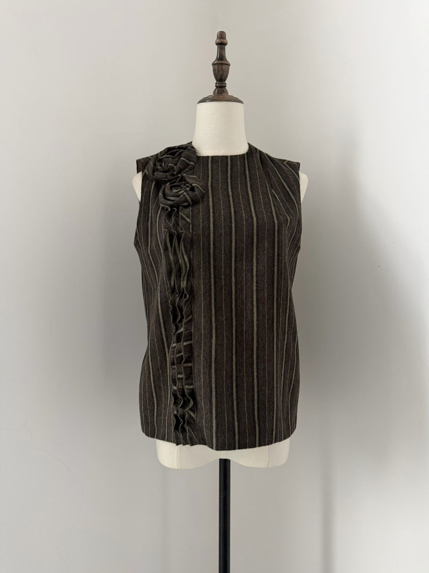 Kenzo Kenzo 1980s 3D Flower Wool Vest Size S / US 4 / IT 40 - 6 Thumbnail