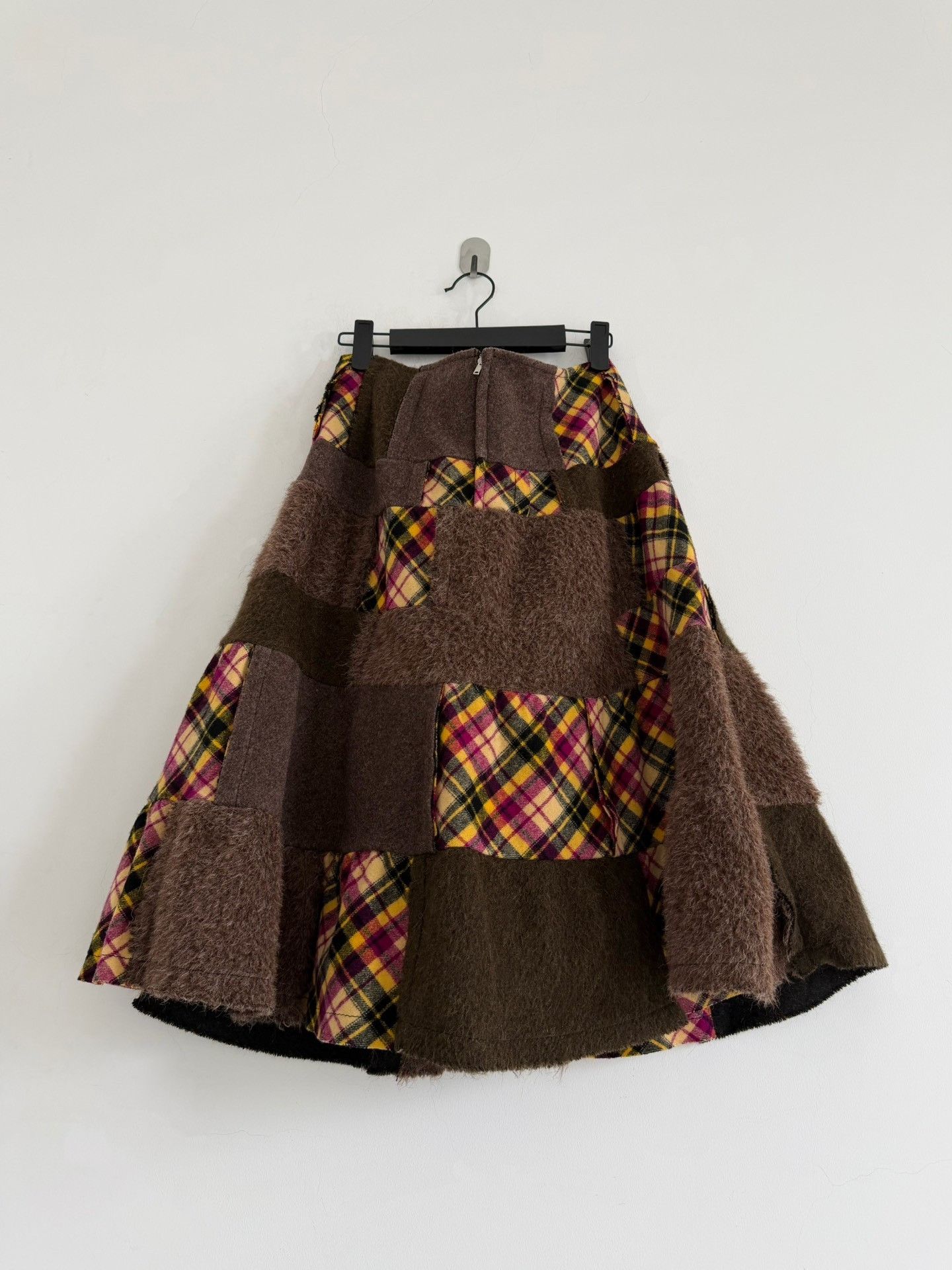 Rei Kawakubo Comme des Garçons 2005 Tricot Fur Patch Skirt Size 36" / US 14 / IT 50 - 4 Thumbnail