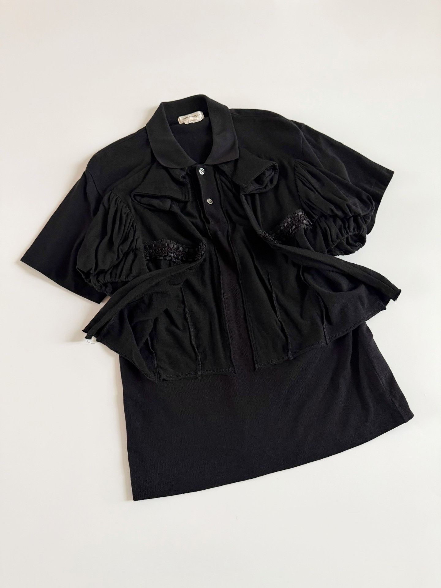 Comme des Garcons Comme des Garçons 2006 Main Line Short Sleeve Size S / US 4 / IT 40 - 2 Thumbnail