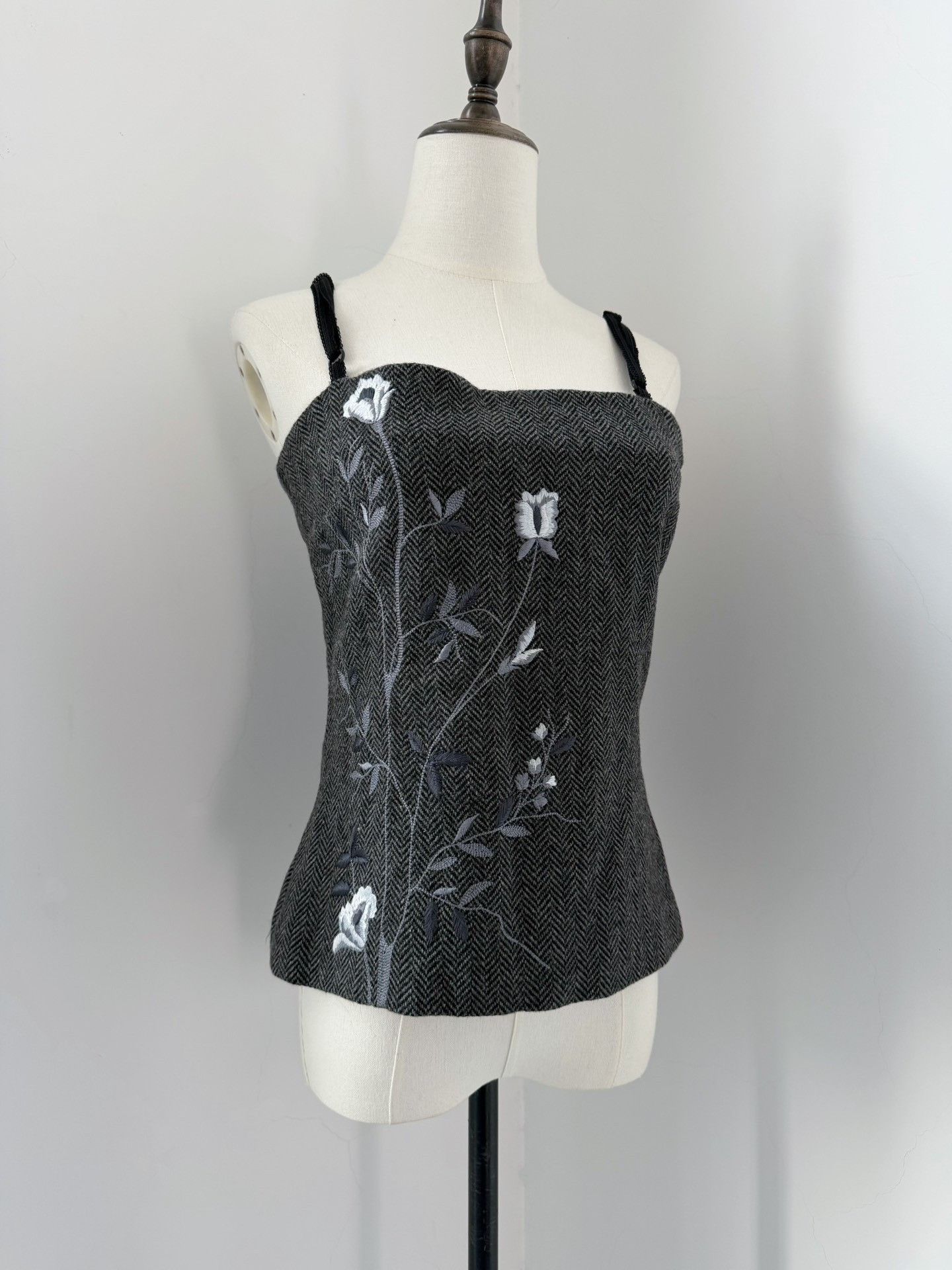 Dolce & Gabbana Dolce&Gabbana Vintage Camisole Top Size S / US 4 / IT 40 - 6 Thumbnail