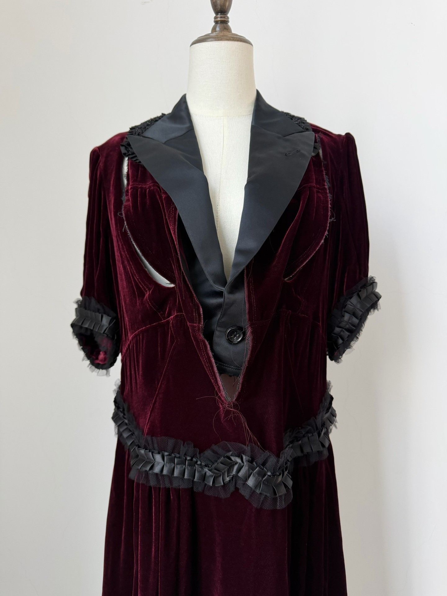 Rei Kawakubo Comme des Garçons 2006 Velvet Dress Size S / US 4 / IT 40 - 7 Thumbnail