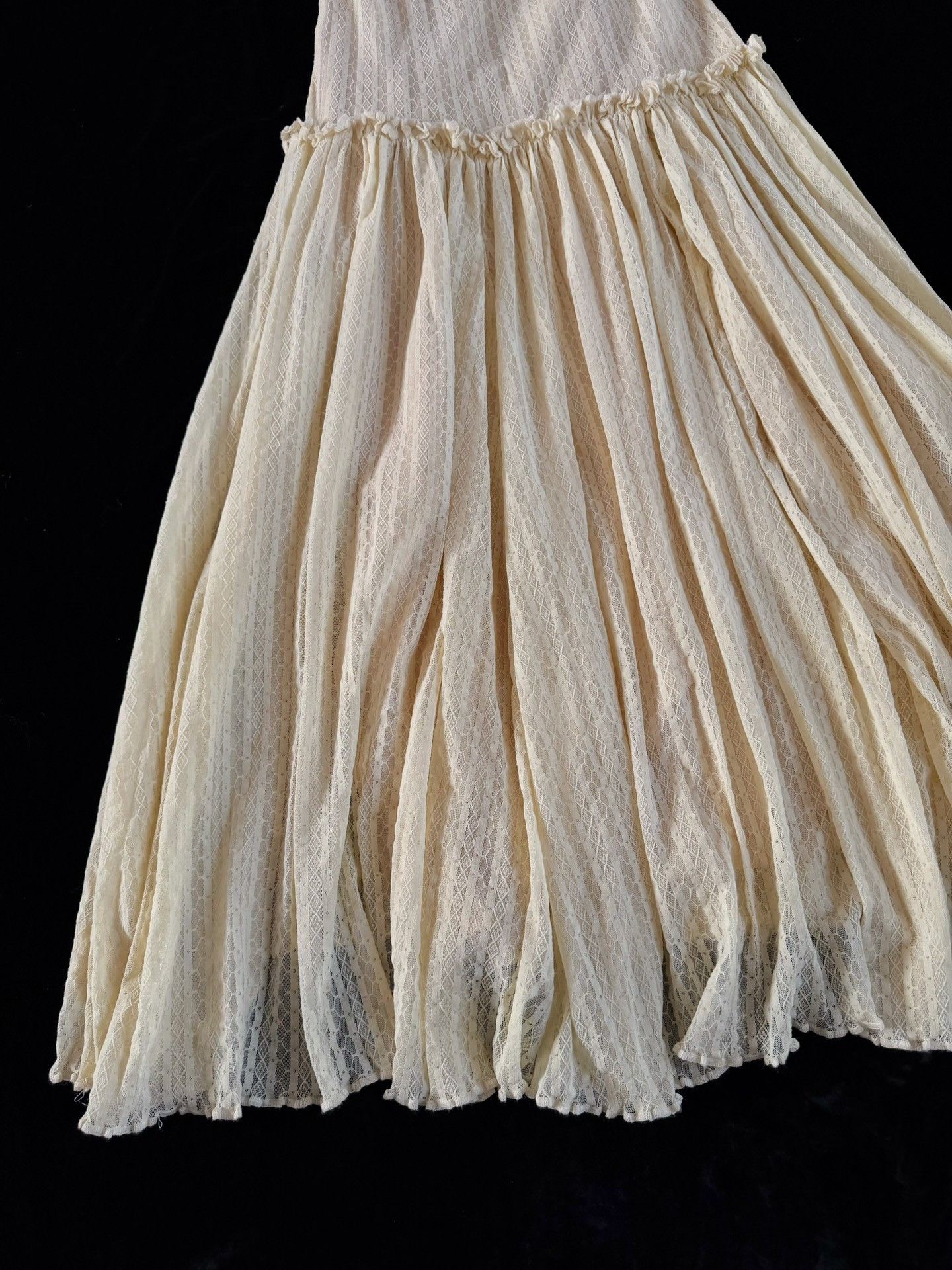 Jean Paul Gaultier Jean Paul Gaultier Vintage Mesh Tulle Skirt Size 40" / US 18 - 3 Thumbnail