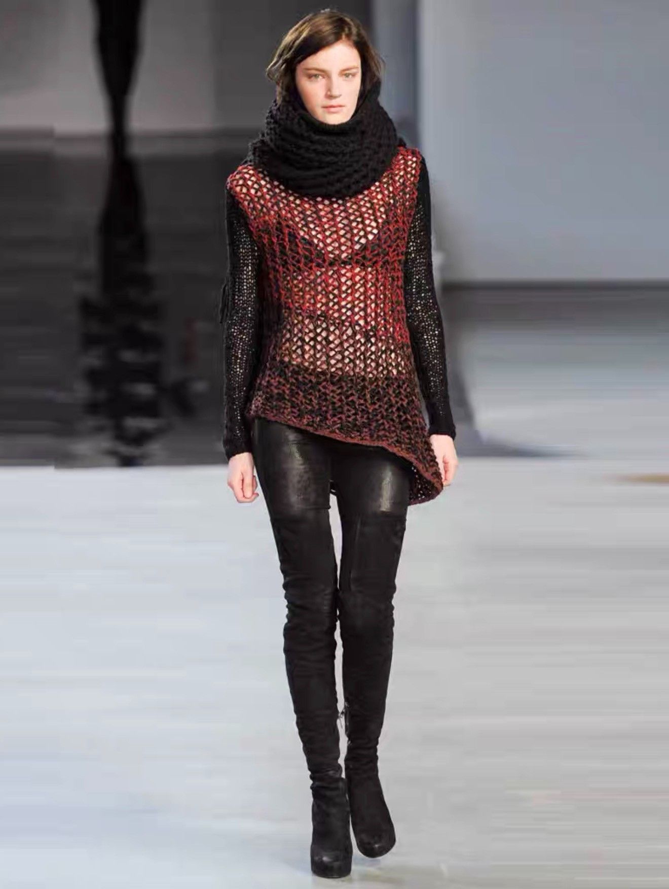 Helmut Lang Helmut Lang High Neck Hollow Out Sweater Size S / US 4 / IT 40 - 9 Thumbnail